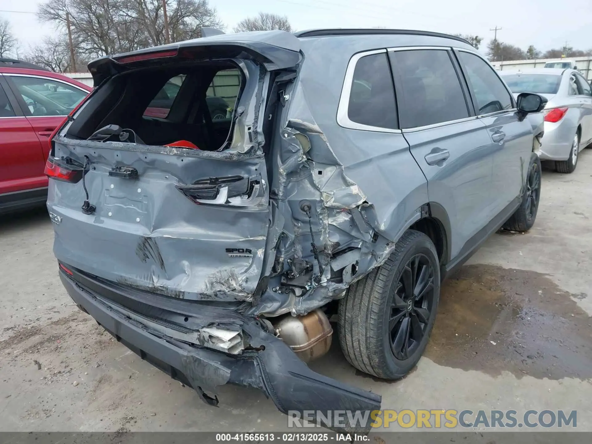 4 fotografías del automóvil dañado 7FARS6H95PE006643 HONDA CR-V 2023
