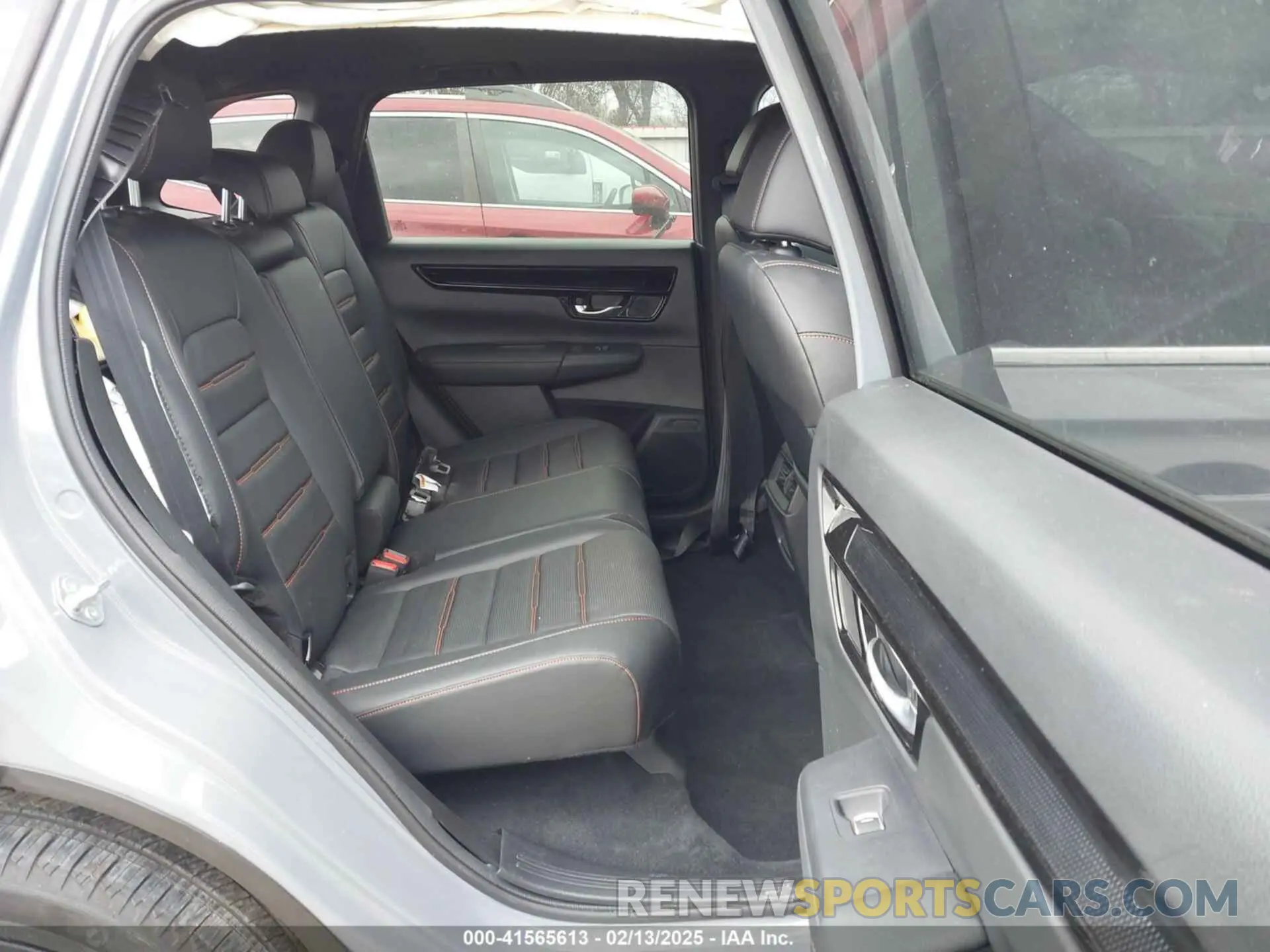8 fotografías del automóvil dañado 7FARS6H95PE006643 HONDA CR-V 2023