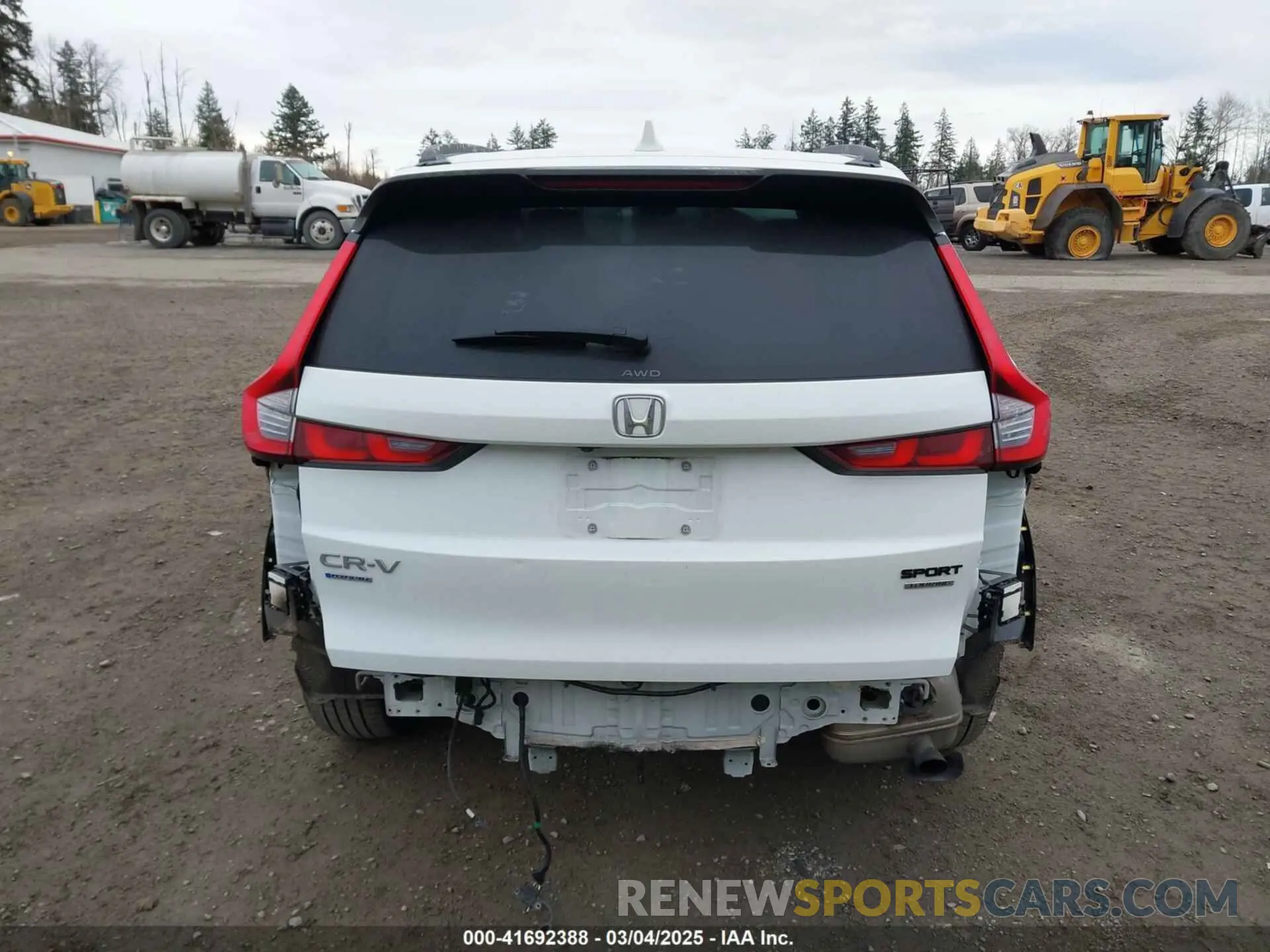 17 fotografías del automóvil dañado 7FARS6H99PE011621 HONDA CR-V 2023