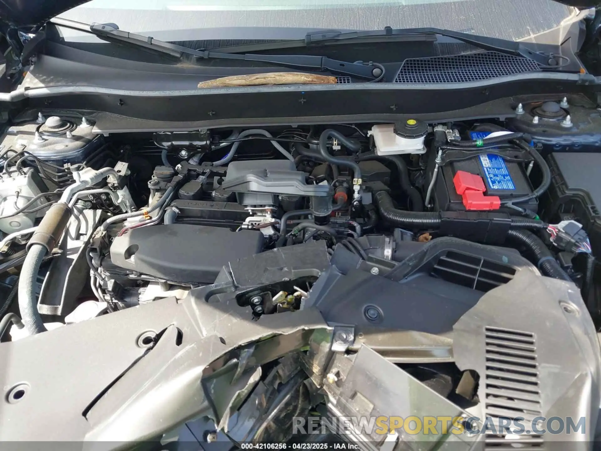 10 fotografías del automóvil dañado 2HKRS3H24RH325999 HONDA CR-V 2024