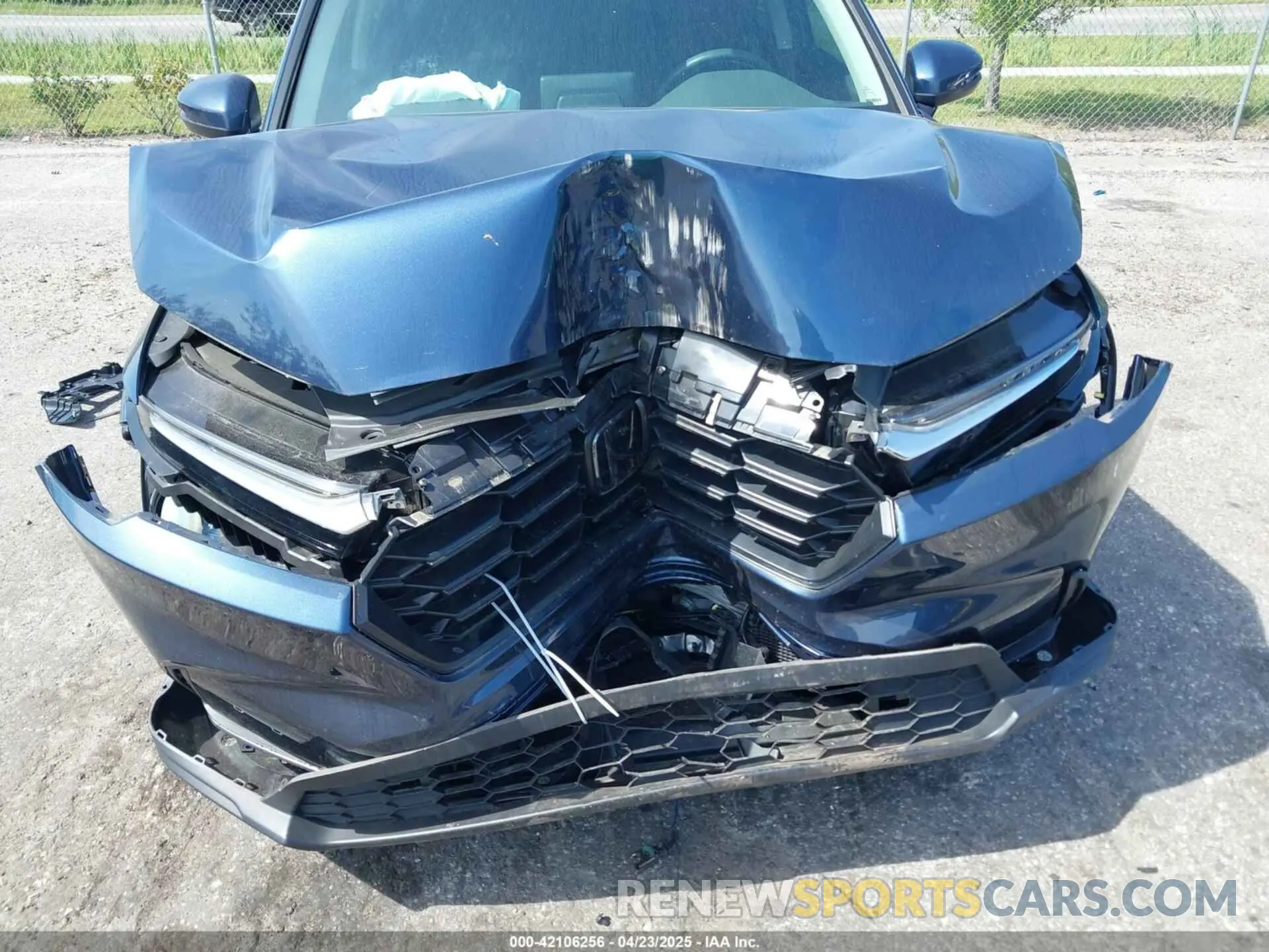 6 fotografías del automóvil dañado 2HKRS3H24RH325999 HONDA CR-V 2024