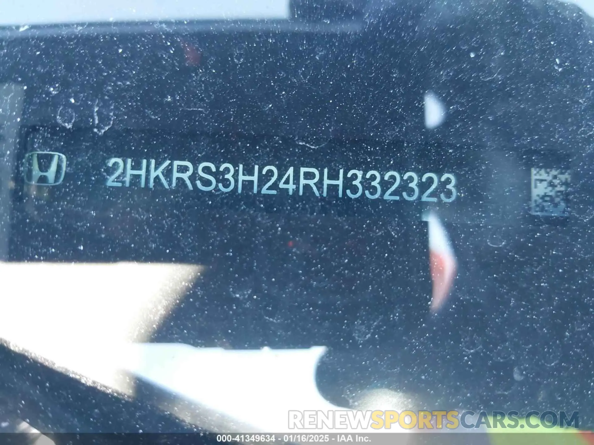 9 fotografías del automóvil dañado 2HKRS3H24RH332323 HONDA CR-V 2024