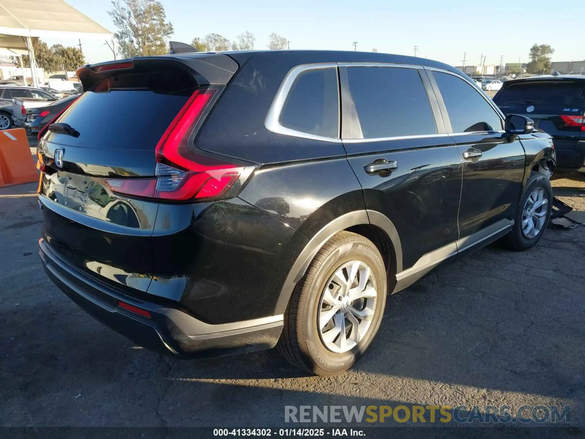 4 fotografías del automóvil dañado 2HKRS3H26RH319198 HONDA CR-V 2024