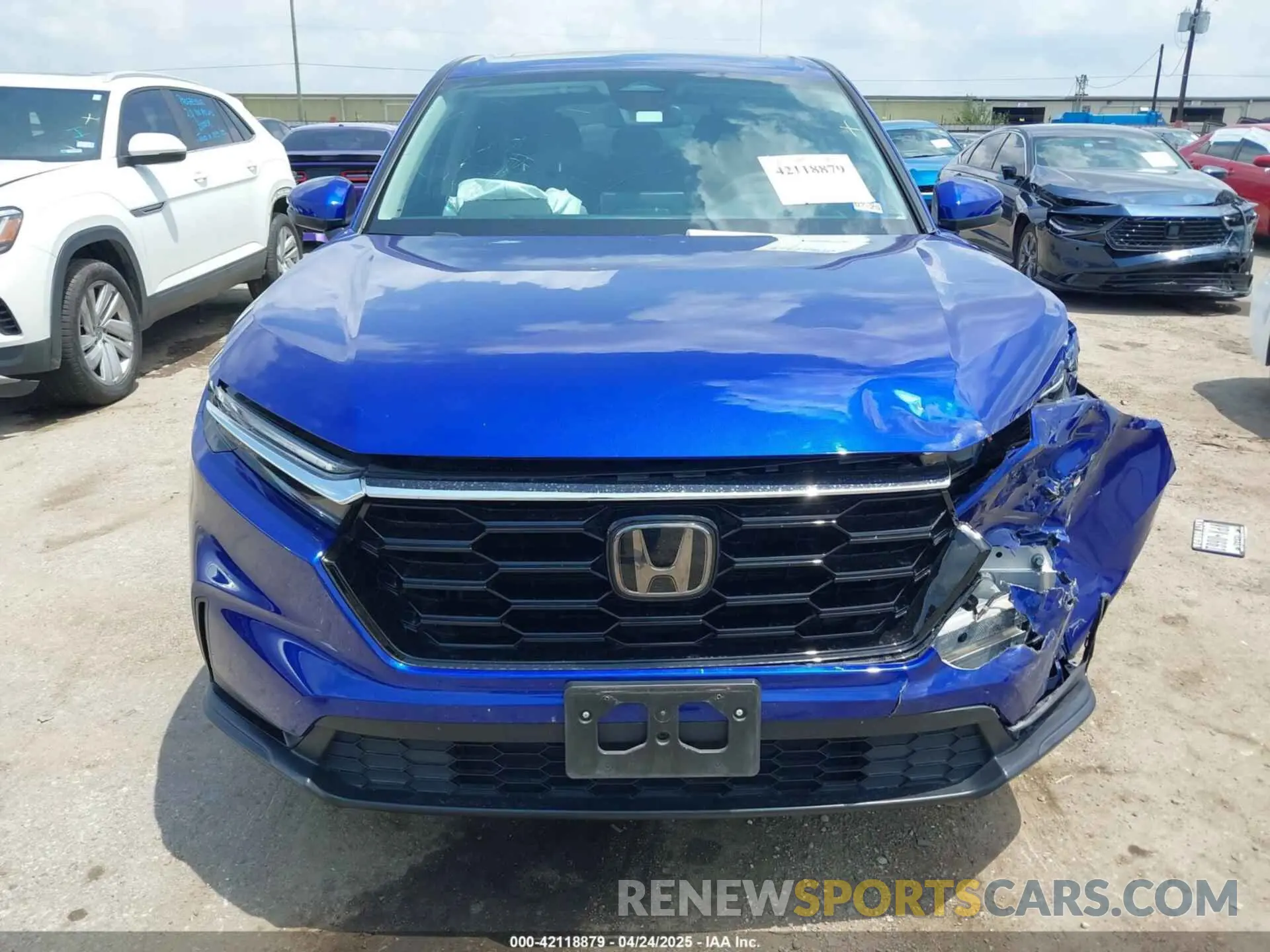 11 fotografías del automóvil dañado 2HKRS3H45RH327536 HONDA CR-V 2024