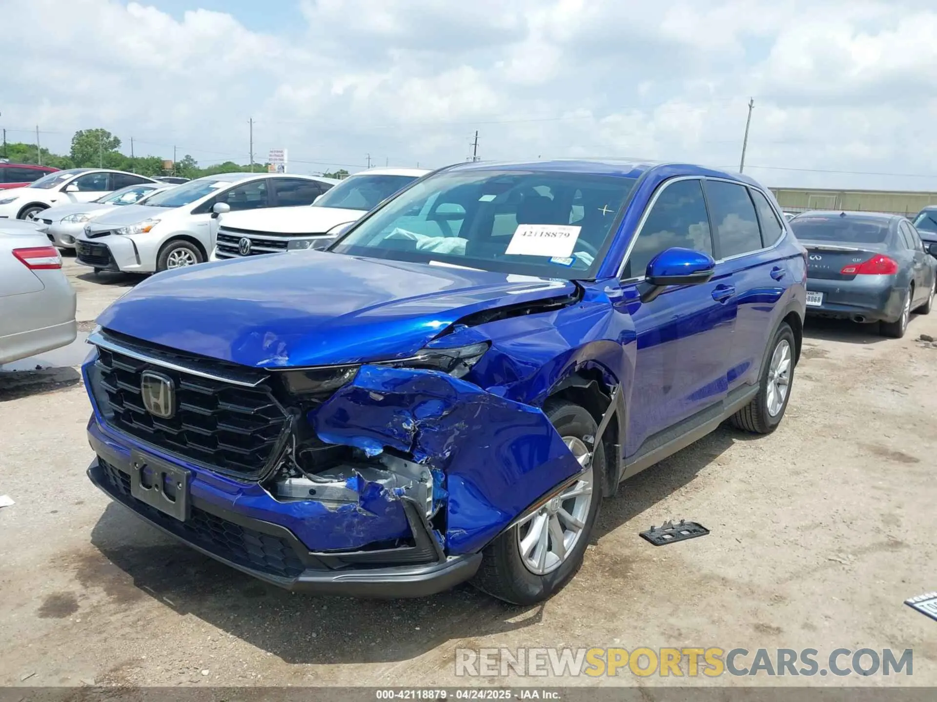 2 fotografías del automóvil dañado 2HKRS3H45RH327536 HONDA CR-V 2024