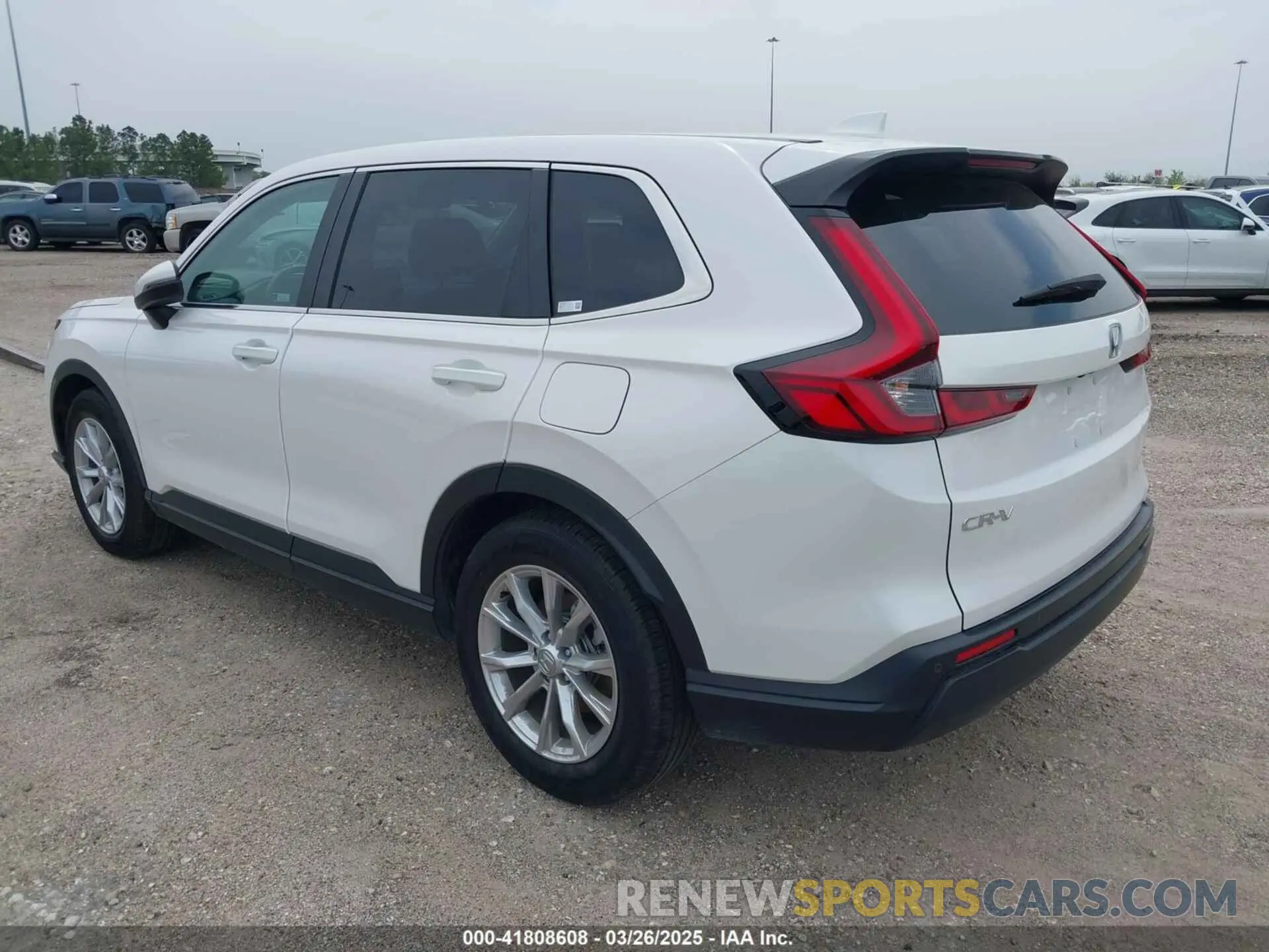 3 fotografías del automóvil dañado 2HKRS3H70RH320522 HONDA CR-V 2024