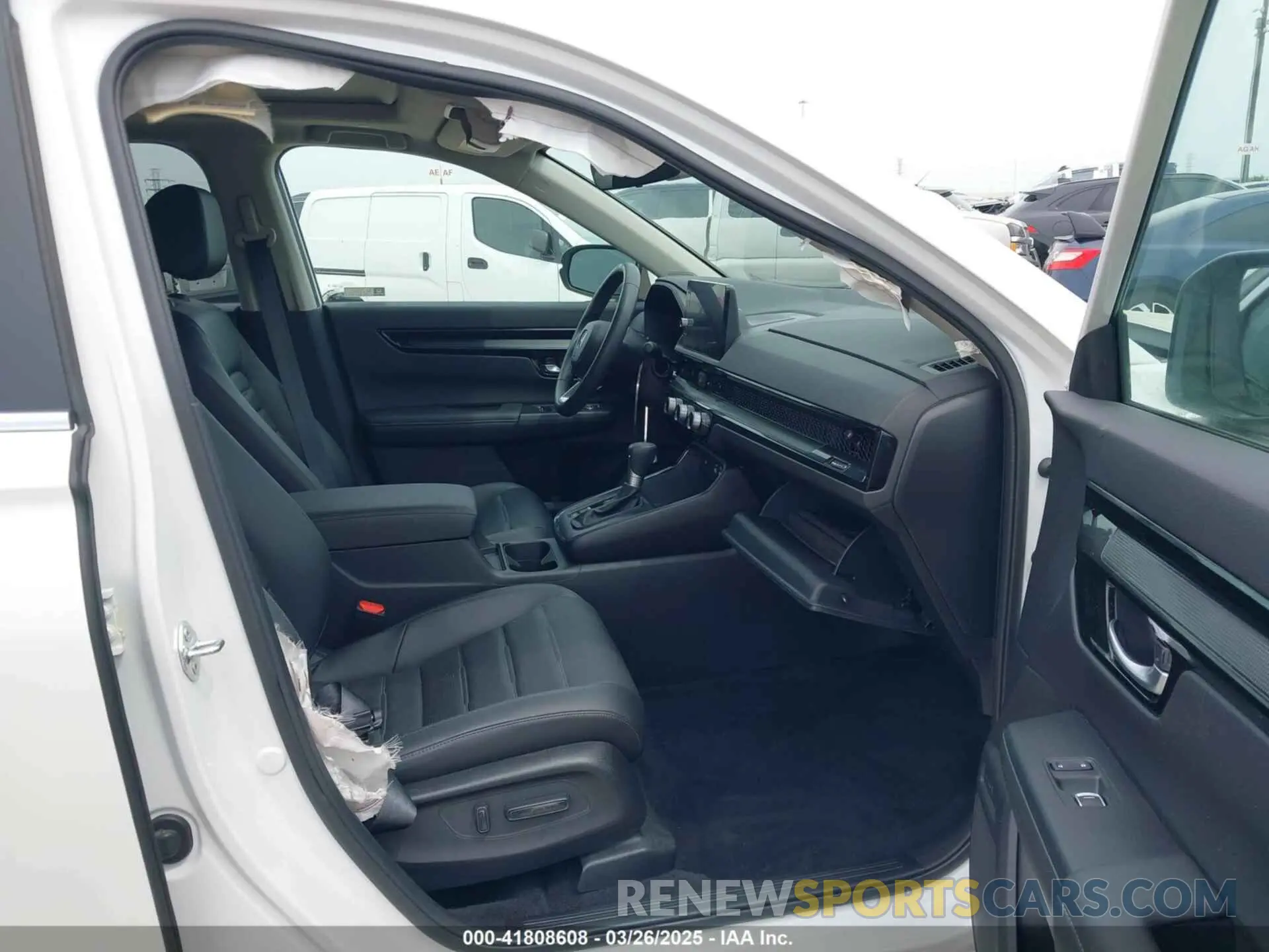 5 fotografías del automóvil dañado 2HKRS3H70RH320522 HONDA CR-V 2024