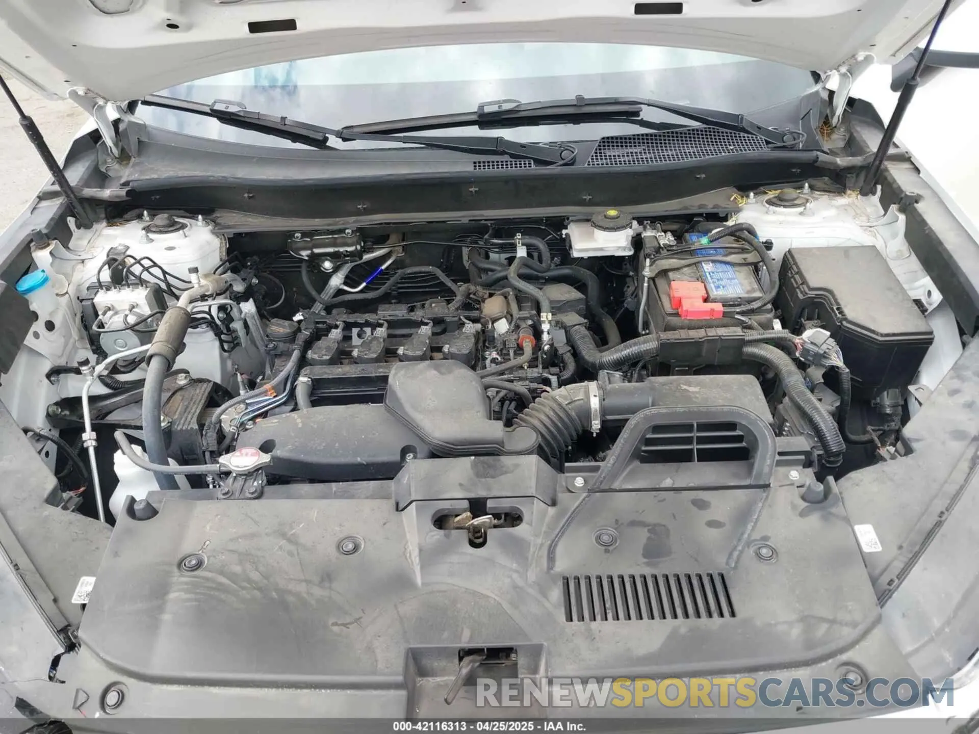 10 fotografías del automóvil dañado 2HKRS3H72RH311627 HONDA CR-V 2024