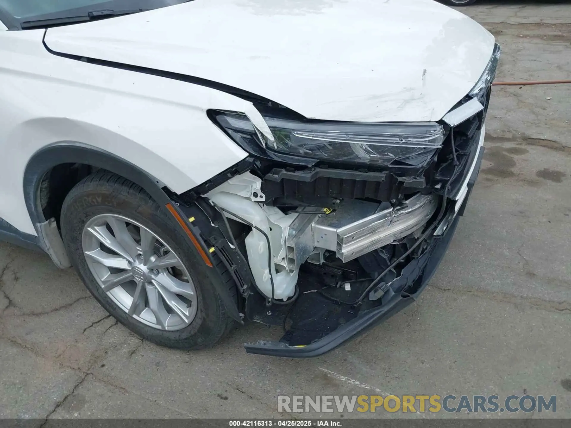 12 fotografías del automóvil dañado 2HKRS3H72RH311627 HONDA CR-V 2024