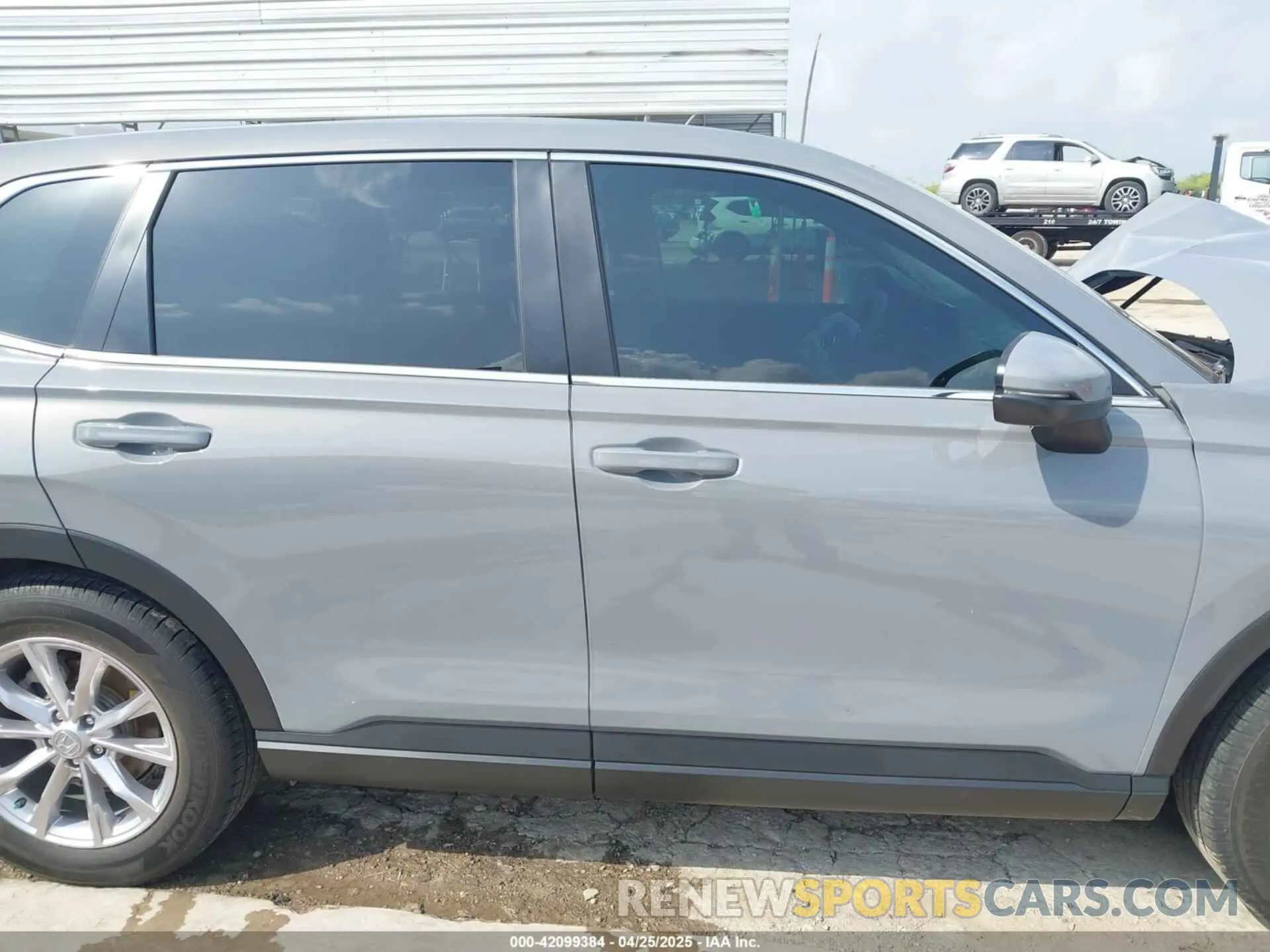 13 fotografías del automóvil dañado 2HKRS3H74RH318160 HONDA CR-V 2024