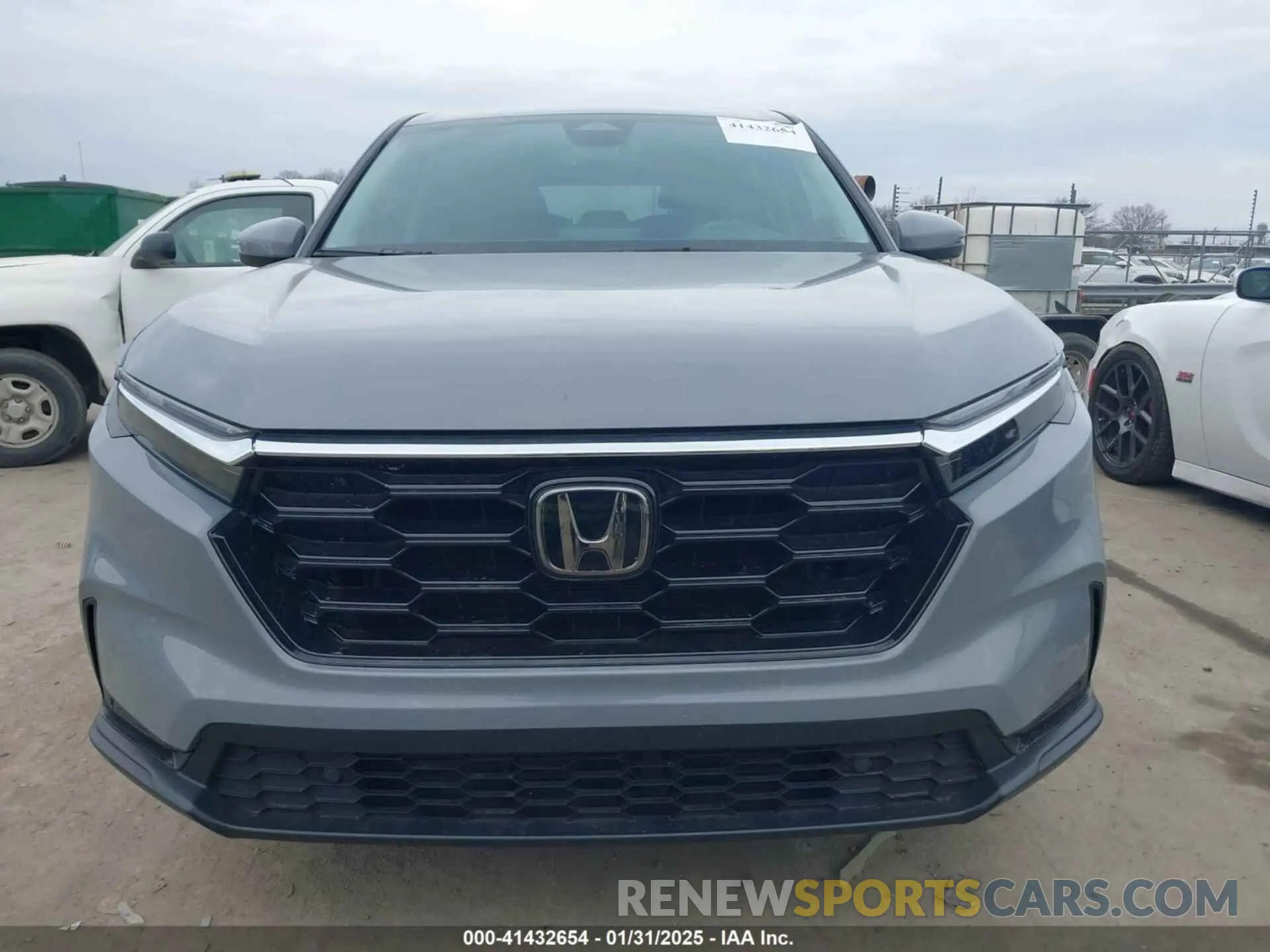12 fotografías del automóvil dañado 2HKRS3H78RH321157 HONDA CR-V 2024