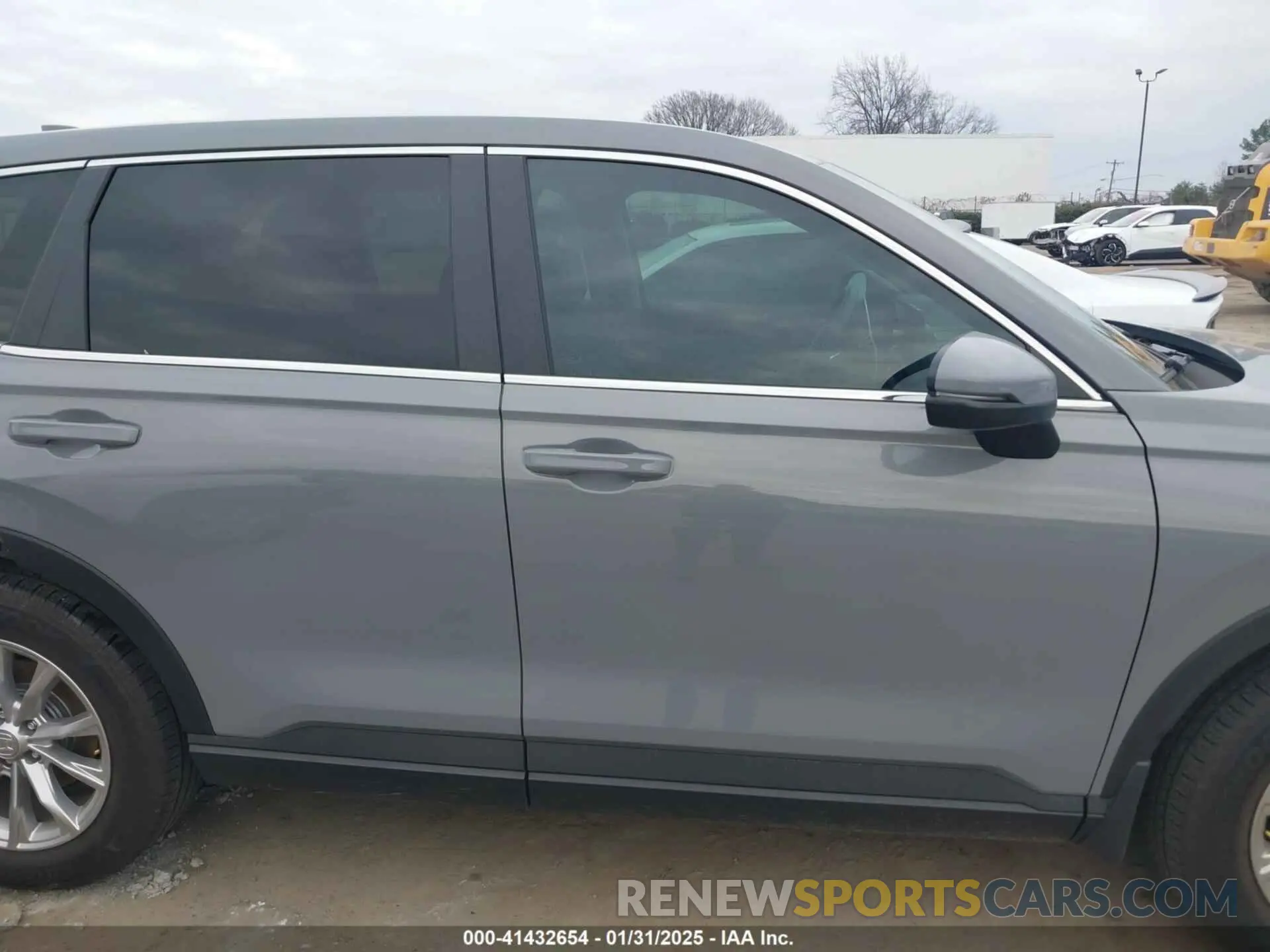 13 fotografías del automóvil dañado 2HKRS3H78RH321157 HONDA CR-V 2024