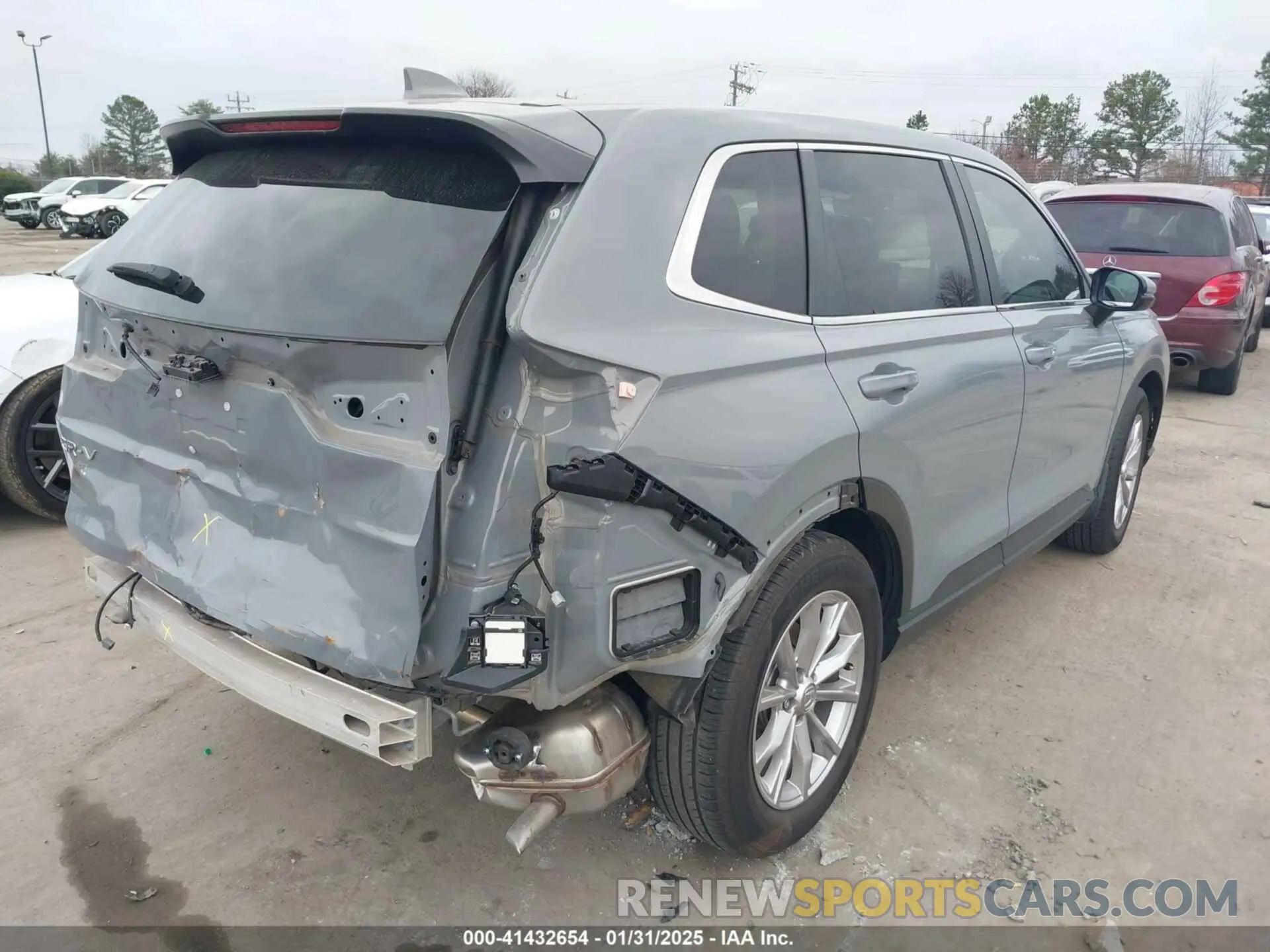 4 fotografías del automóvil dañado 2HKRS3H78RH321157 HONDA CR-V 2024