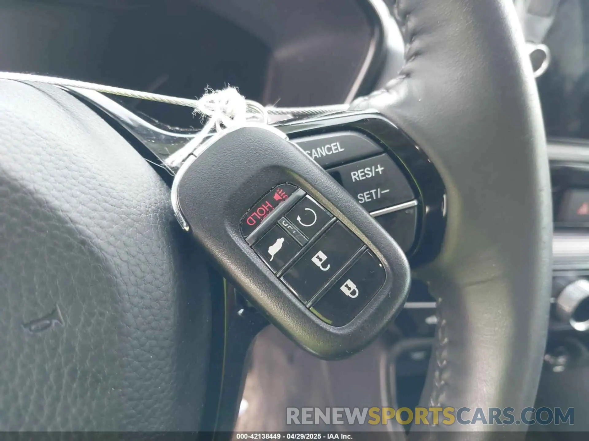 11 fotografías del automóvil dañado 2HKRS3H78RH329307 HONDA CR-V 2024