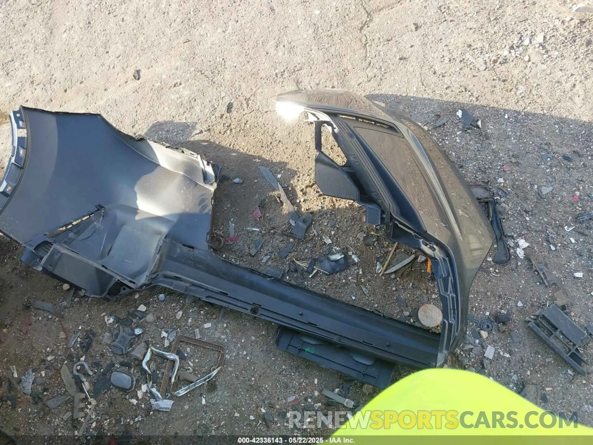 12 fotografías del automóvil dañado 2HKRS3H79RH321765 HONDA CR-V 2024