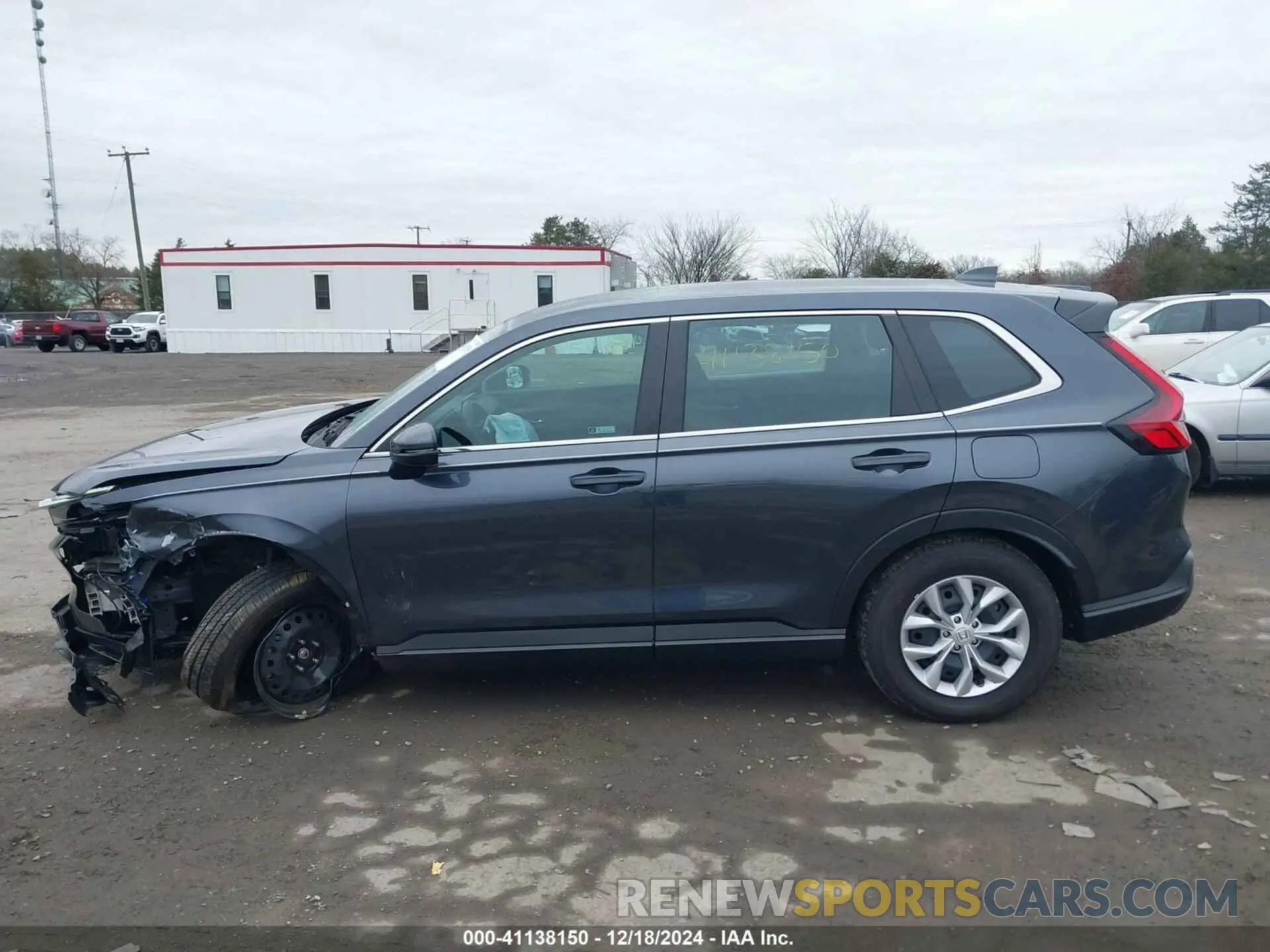 14 fotografías del automóvil dañado 2HKRS4H20RH456806 HONDA CR-V 2024