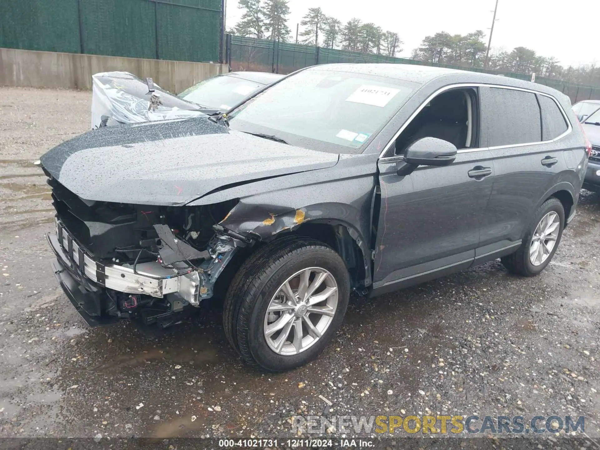 2 fotografías del automóvil dañado 2HKRS4H41RH472093 HONDA CR-V 2024
