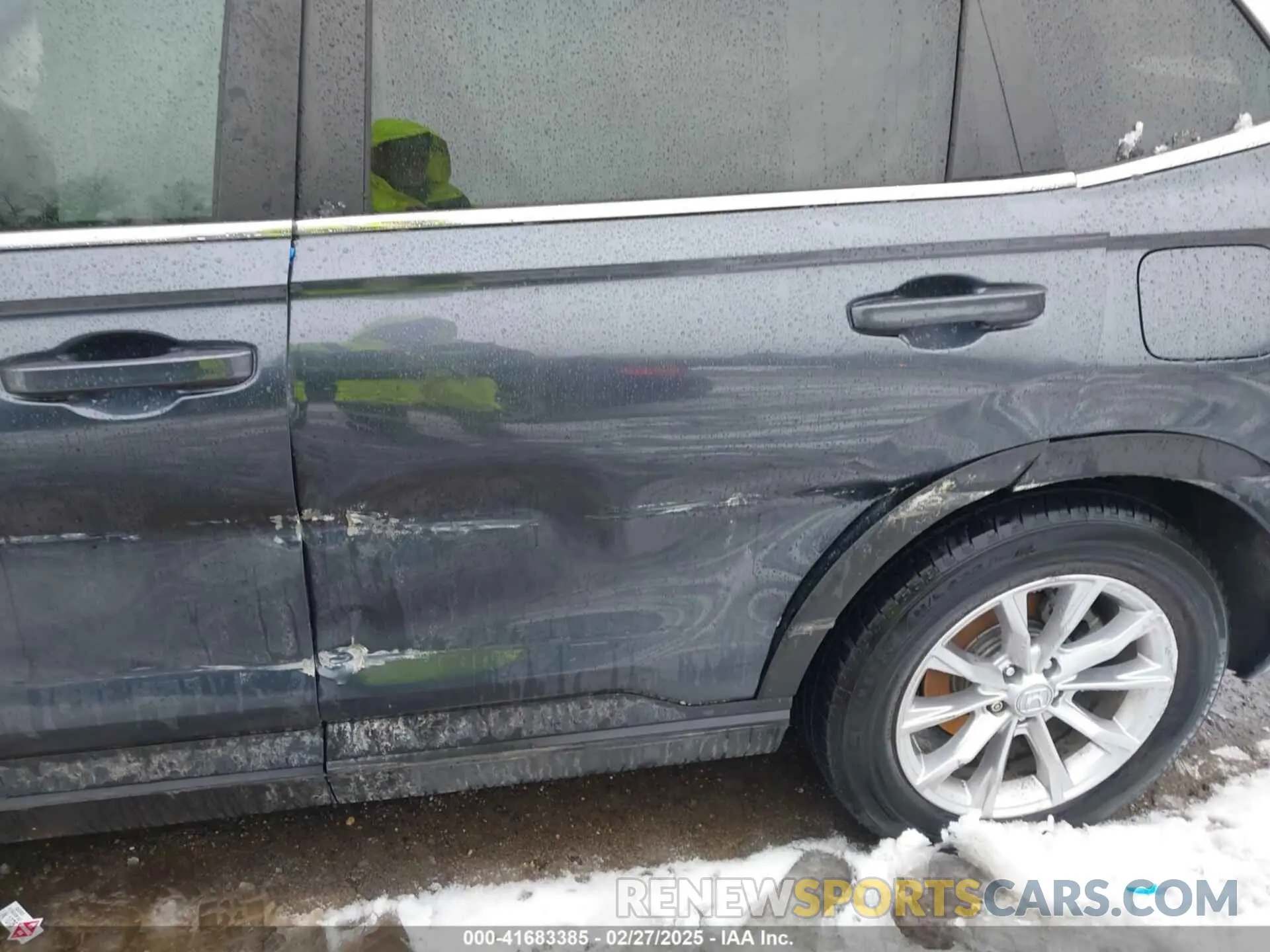 17 fotografías del automóvil dañado 2HKRS4H41RH479643 HONDA CR-V 2024