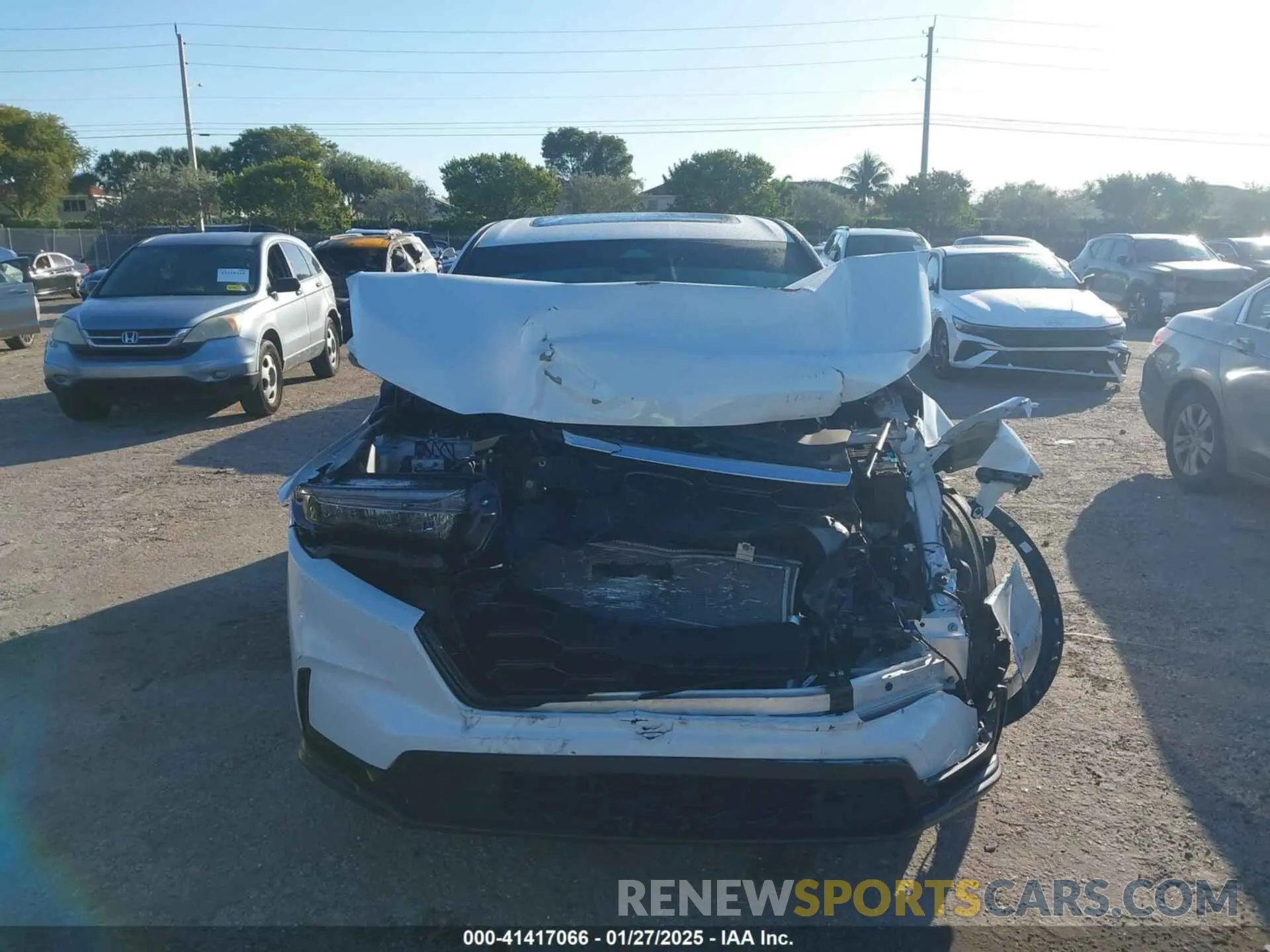 13 fotografías del automóvil dañado 2HKRS4H42RH481790 HONDA CR-V 2024