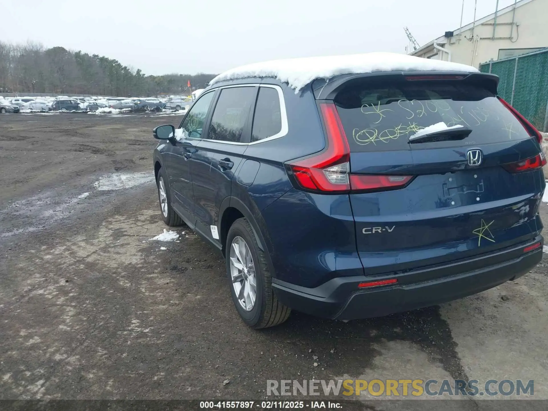 3 fotografías del automóvil dañado 2HKRS4H43RH449494 HONDA CR-V 2024