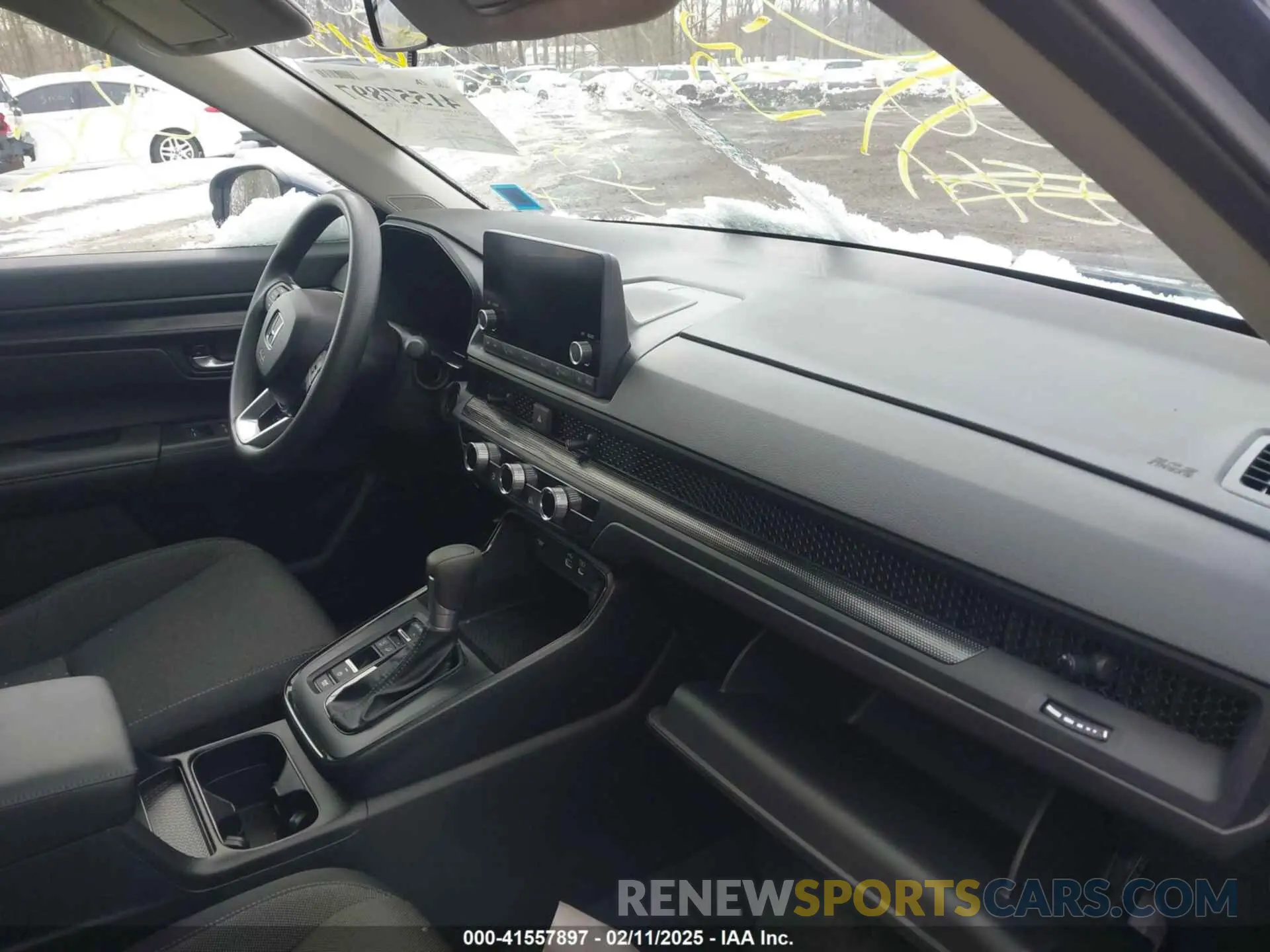 5 fotografías del automóvil dañado 2HKRS4H43RH449494 HONDA CR-V 2024