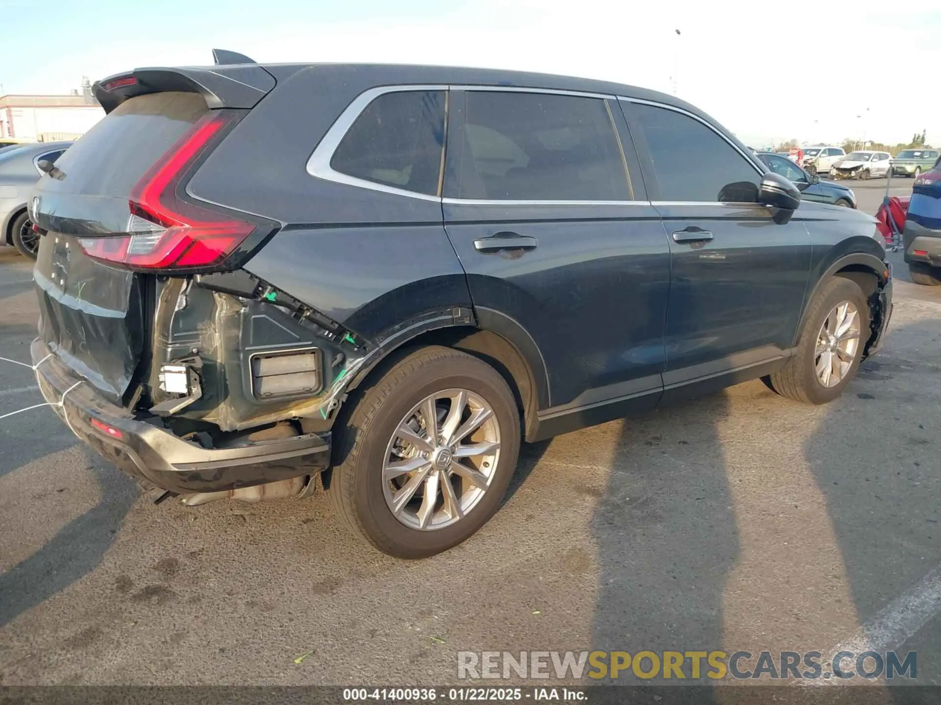4 fotografías del automóvil dañado 2HKRS4H44RH401759 HONDA CR-V 2024