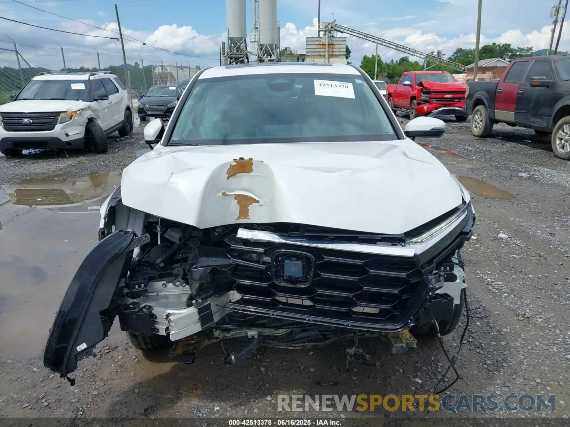 13 fotografías del automóvil dañado 2HKRS4H45RH471576 HONDA CR-V 2024