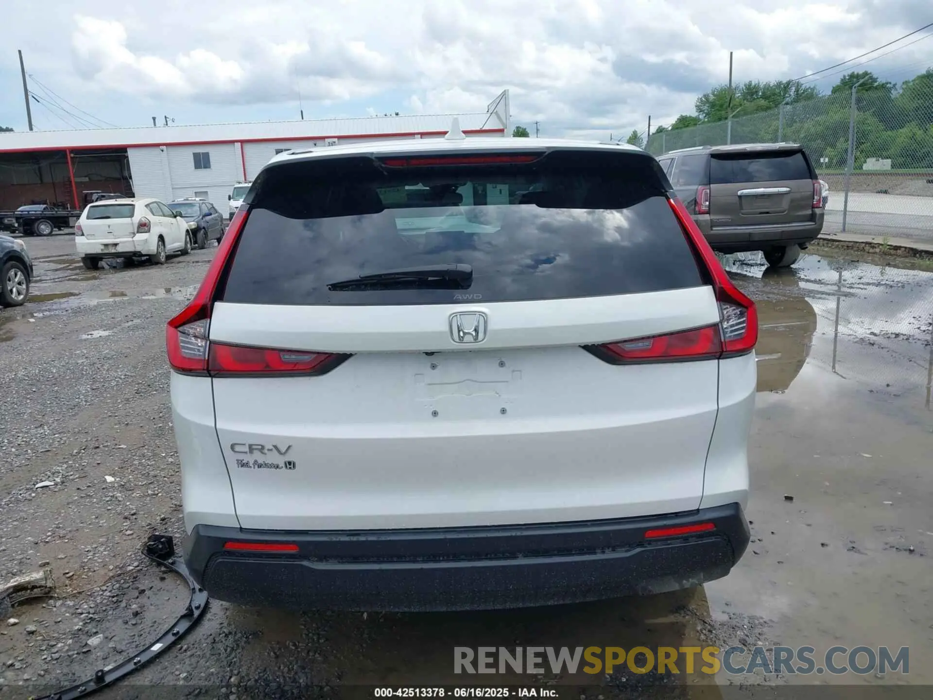 17 fotografías del automóvil dañado 2HKRS4H45RH471576 HONDA CR-V 2024