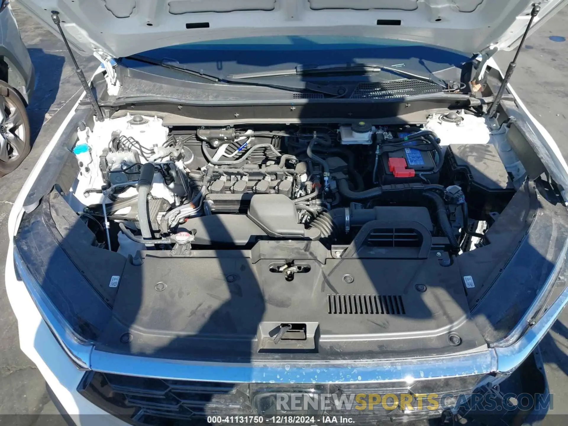 10 fotografías del automóvil dañado 2HKRS4H46RH464359 HONDA CR-V 2024