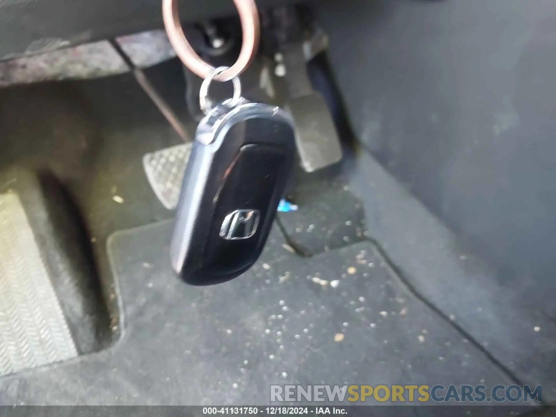11 fotografías del automóvil dañado 2HKRS4H46RH464359 HONDA CR-V 2024