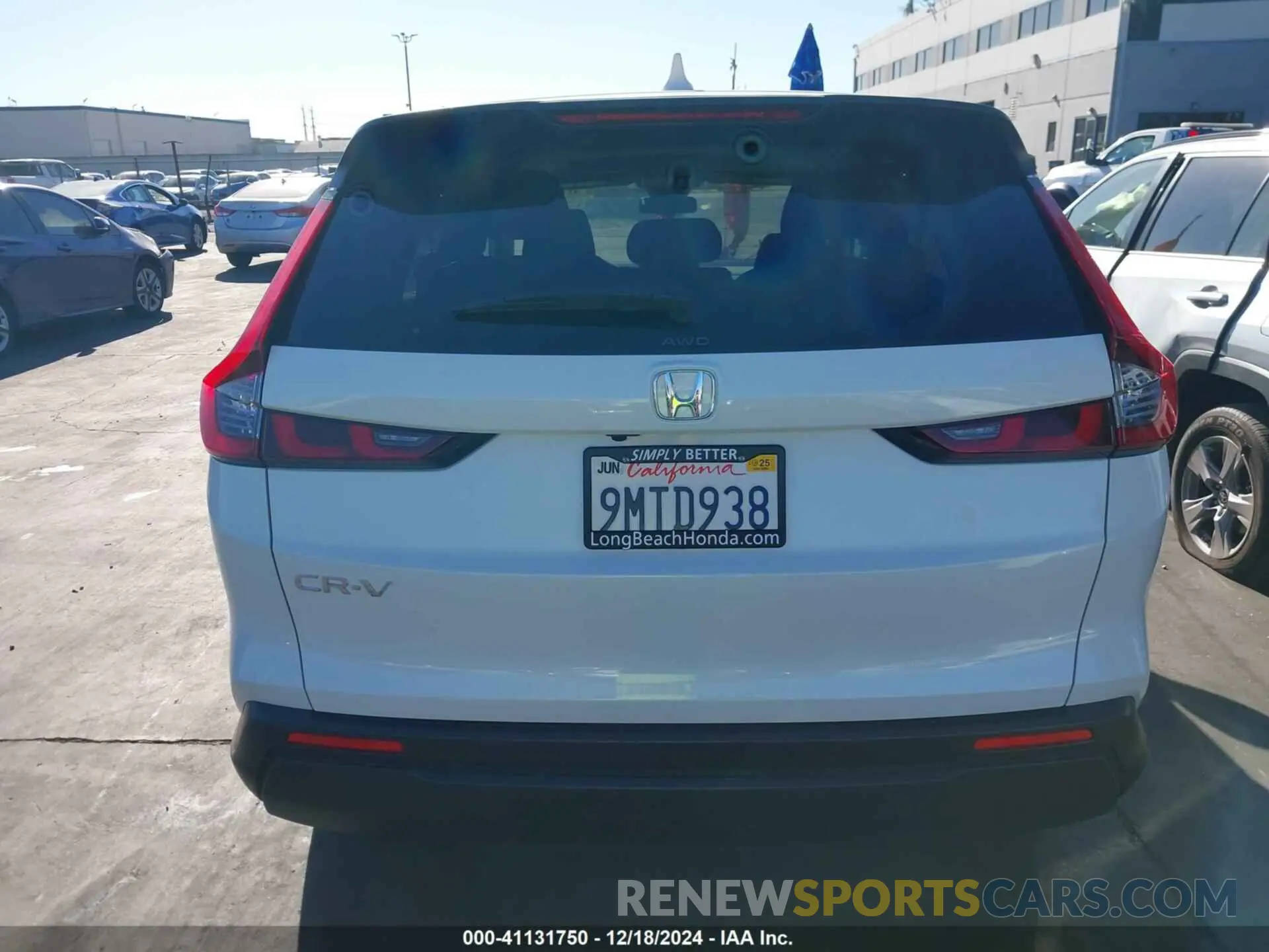 17 fotografías del automóvil dañado 2HKRS4H46RH464359 HONDA CR-V 2024