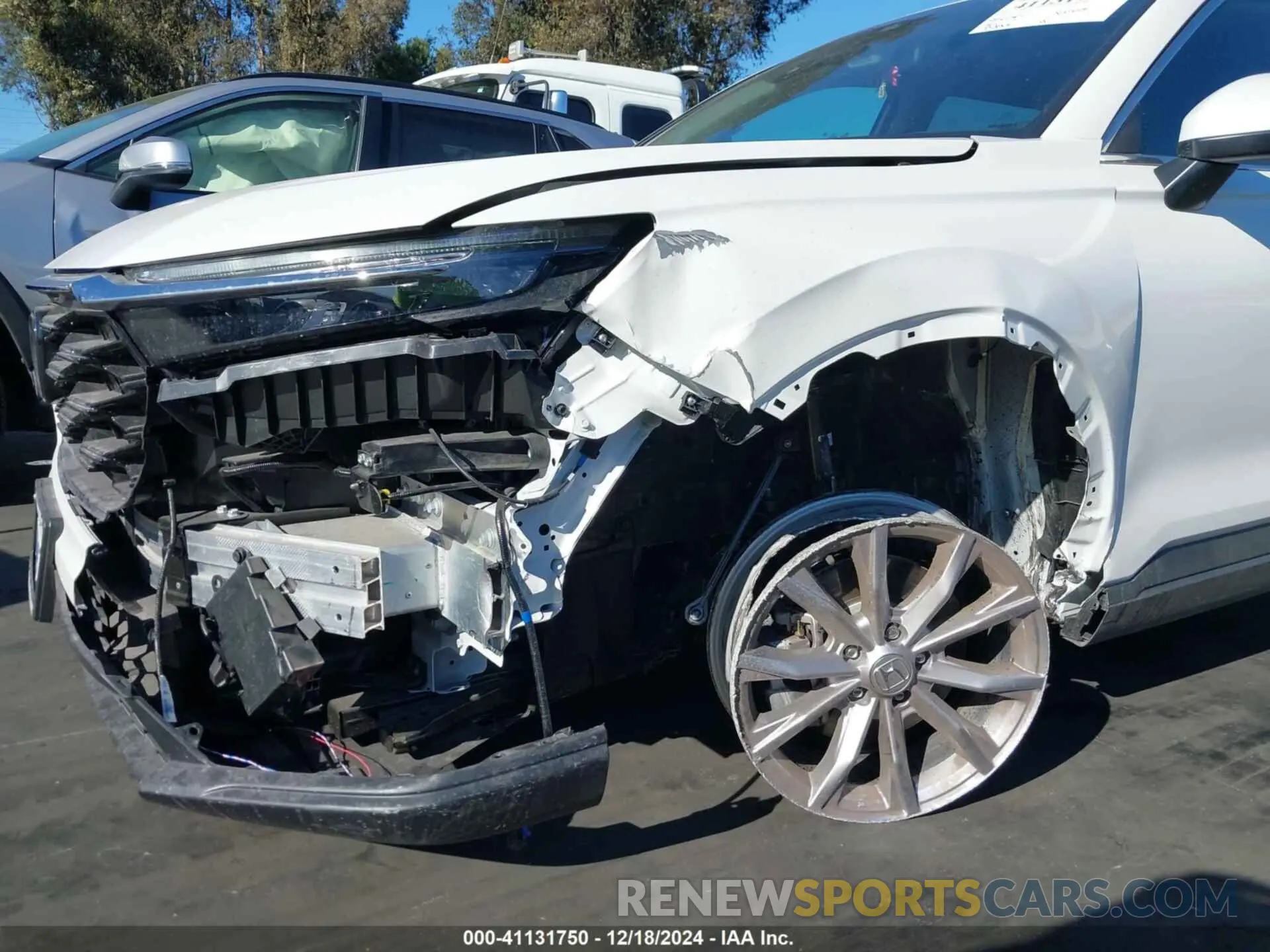 6 fotografías del automóvil dañado 2HKRS4H46RH464359 HONDA CR-V 2024
