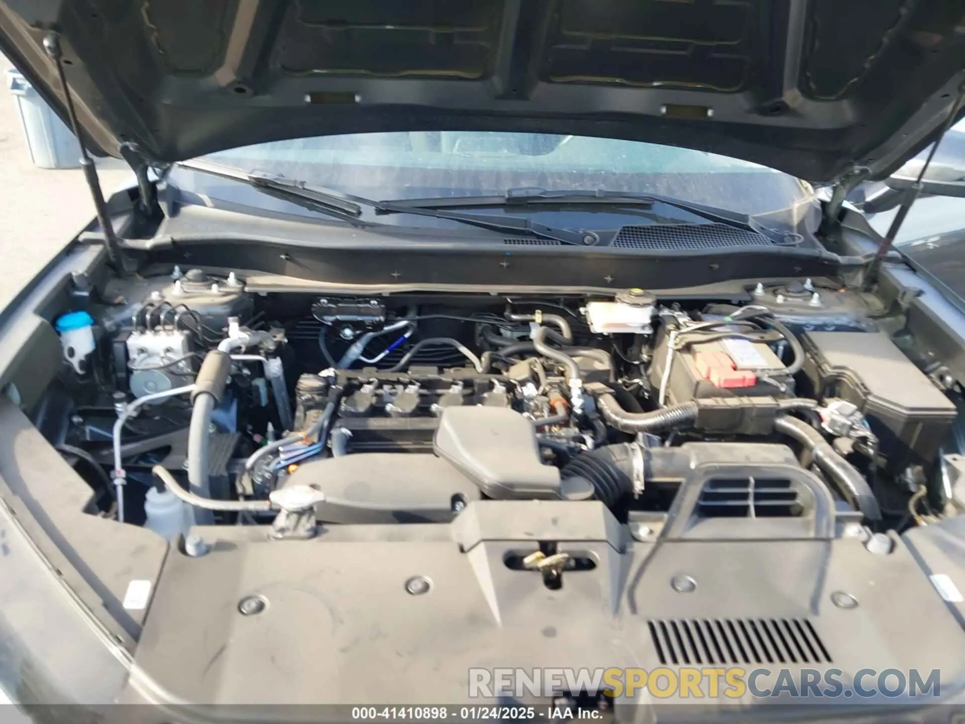 10 fotografías del automóvil dañado 2HKRS4H47RH414957 HONDA CR-V 2024
