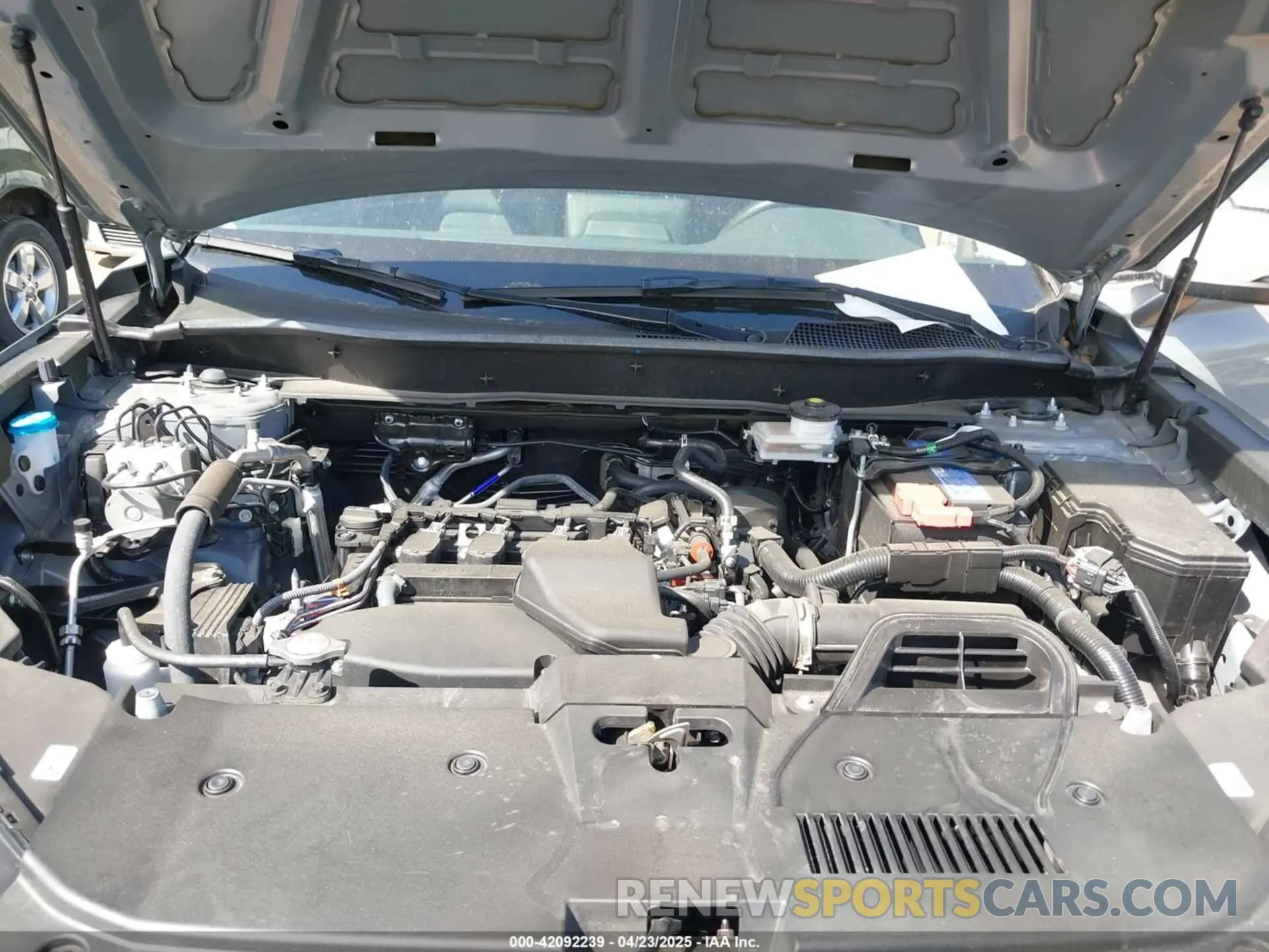 10 fotografías del automóvil dañado 2HKRS4H70RH434865 HONDA CR-V 2024