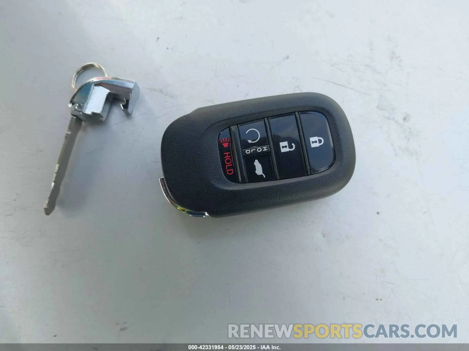 11 fotografías del automóvil dañado 2HKRS4H71RH416844 HONDA CR-V 2024