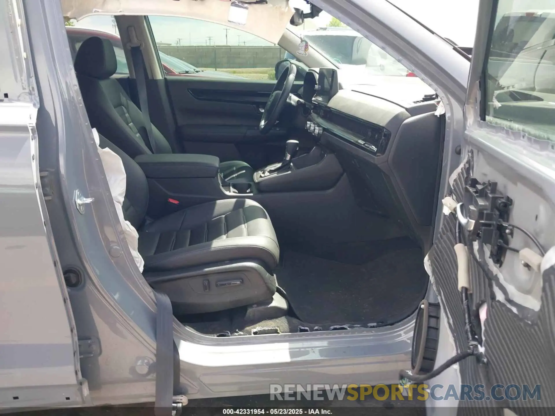 5 fotografías del automóvil dañado 2HKRS4H71RH416844 HONDA CR-V 2024