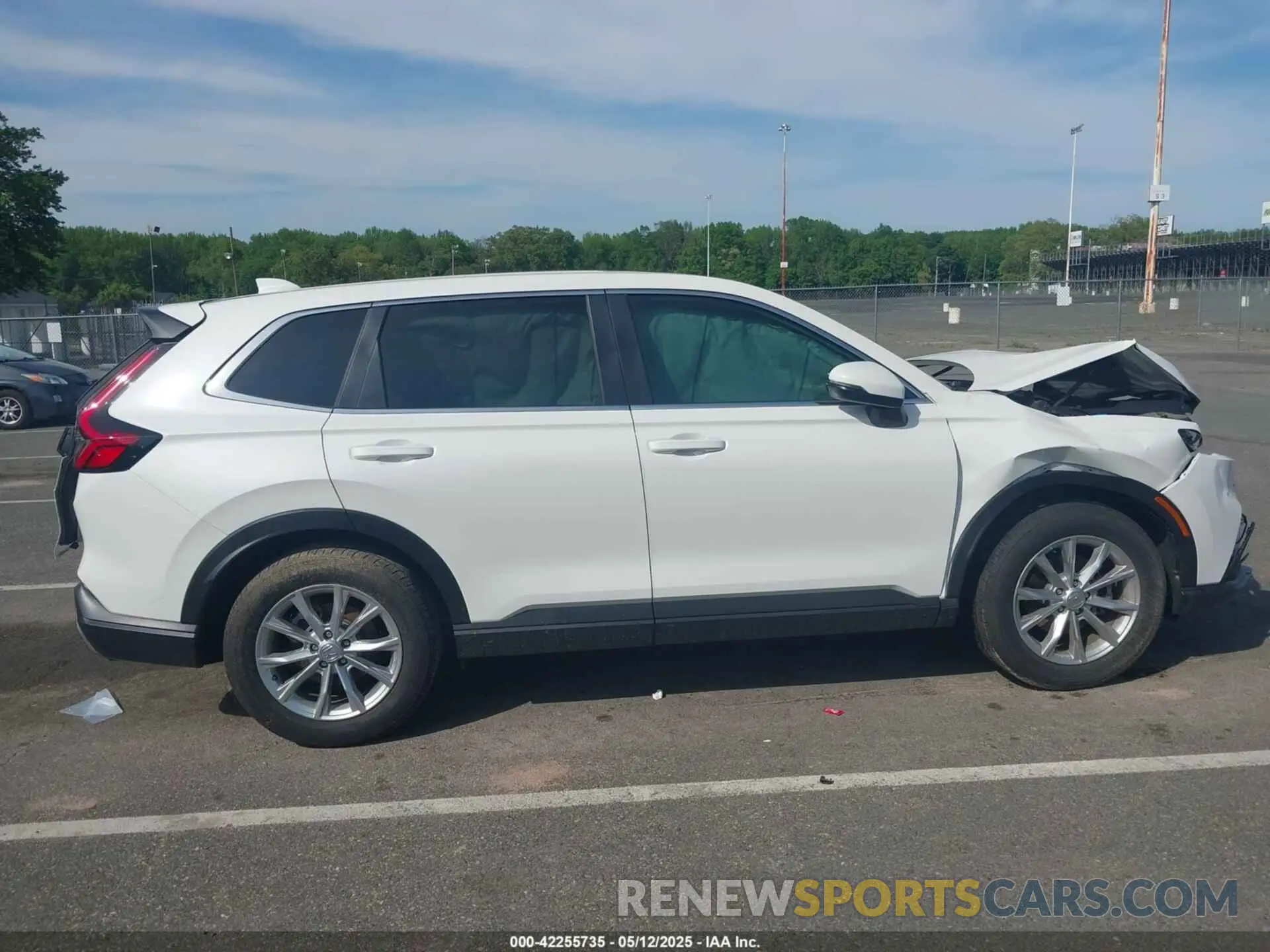 12 fotografías del automóvil dañado 2HKRS4H72RH437847 HONDA CR-V 2024