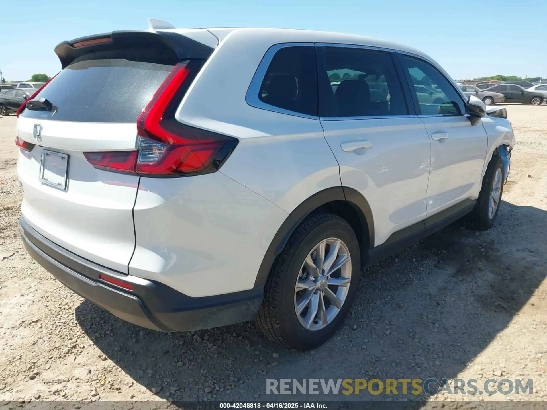 4 fotografías del automóvil dañado 2HKRS4H73RH476656 HONDA CR-V 2024