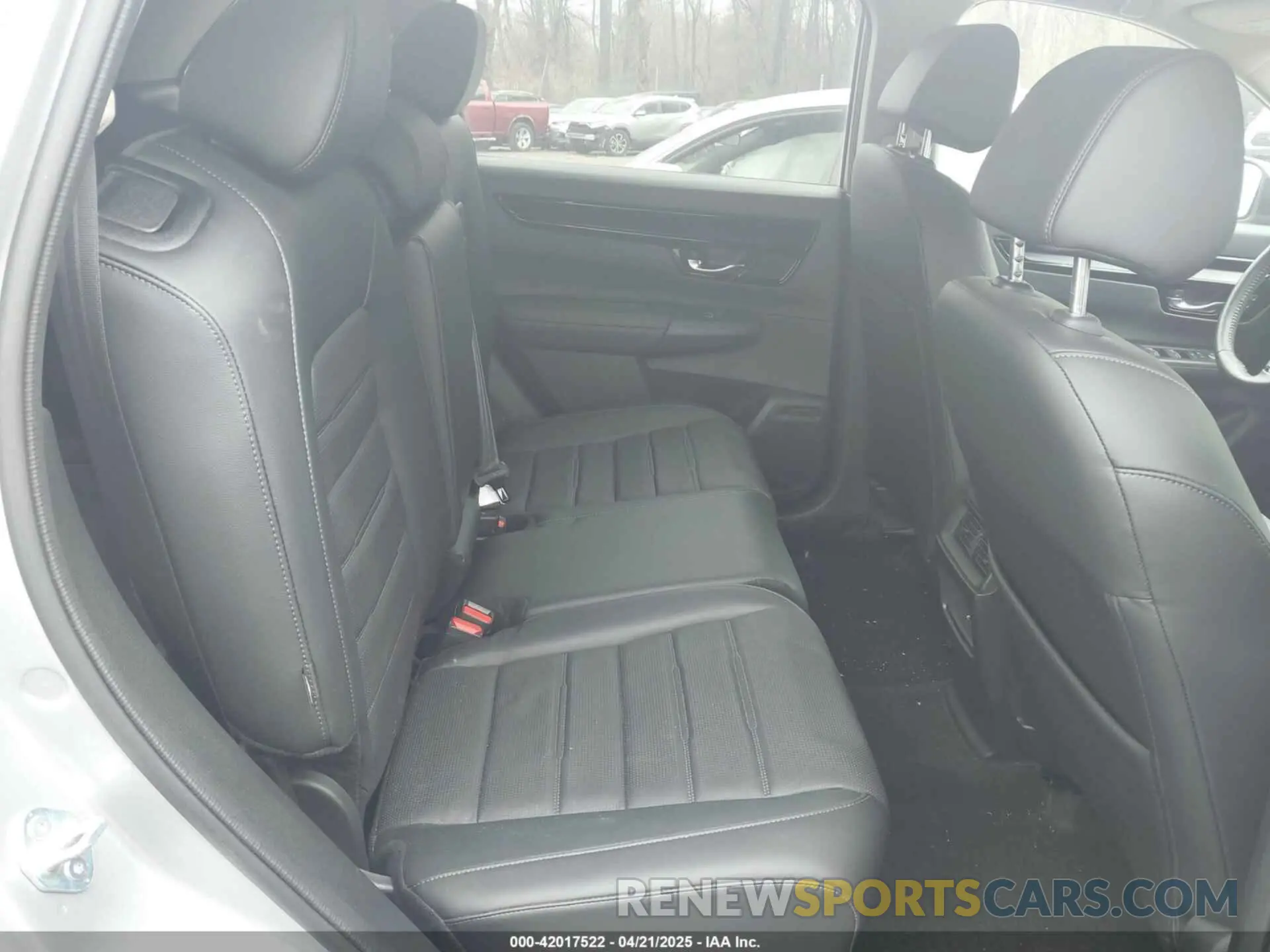 8 fotografías del automóvil dañado 2HKRS4H76RH468230 HONDA CR-V 2024