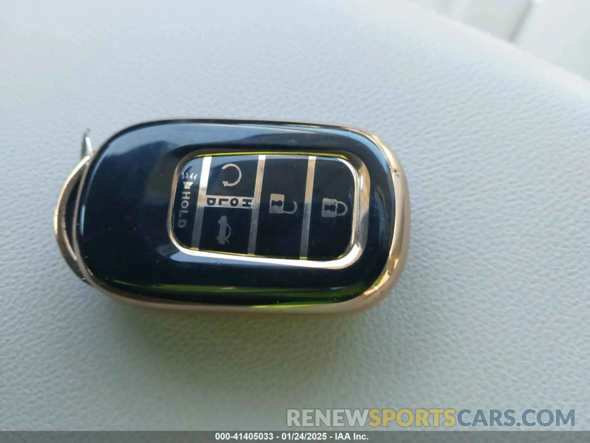 11 fotografías del automóvil dañado 2HKRS4H78RH421233 HONDA CR-V 2024
