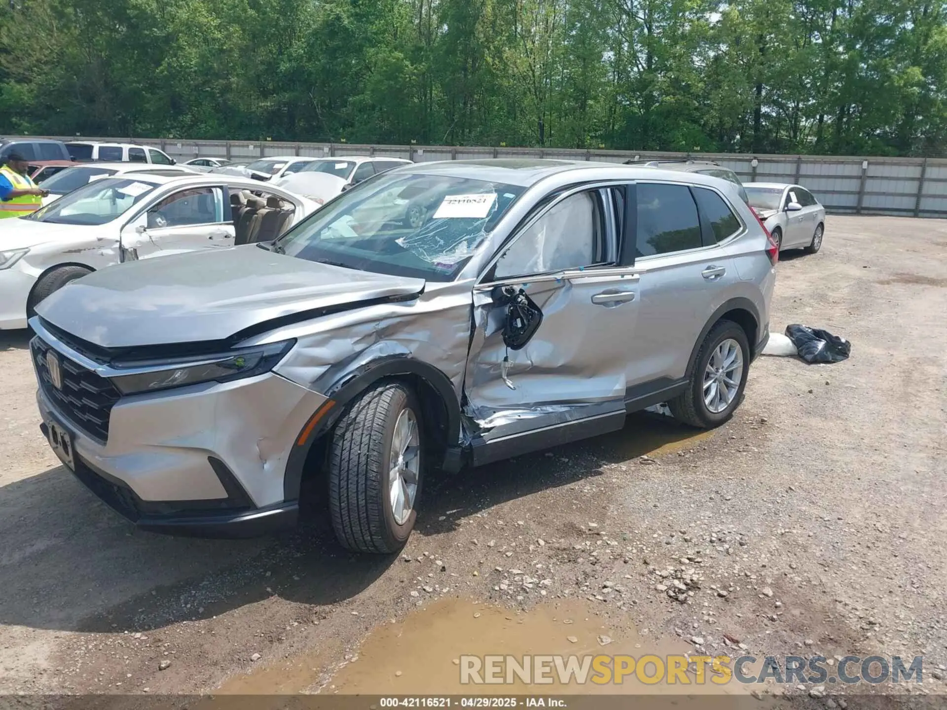 14 fotografías del automóvil dañado 2HKRS4H7XRH424151 HONDA CR-V 2024