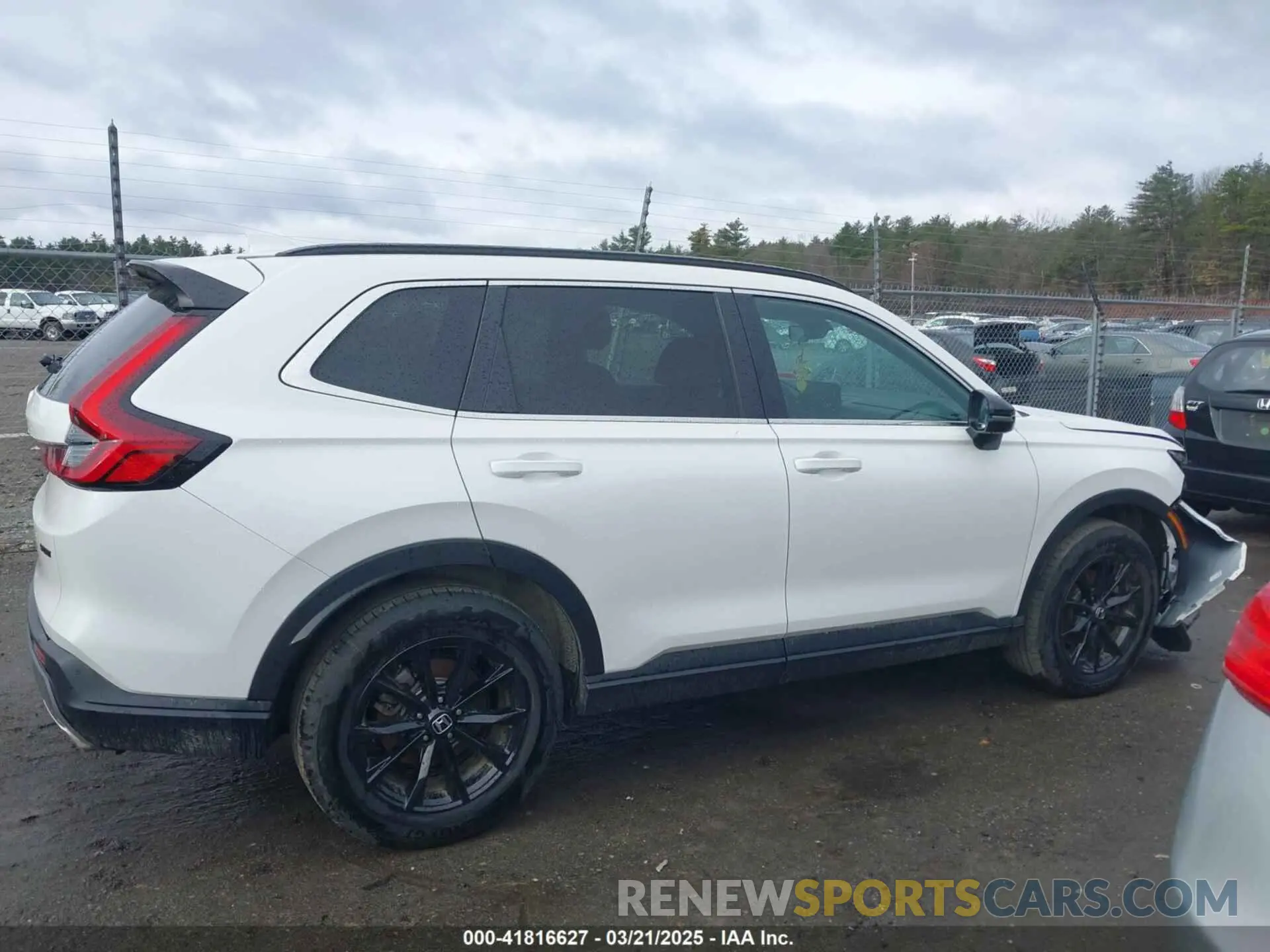 13 fotografías del automóvil dañado 2HKRS6H56RH803903 HONDA CR-V 2024