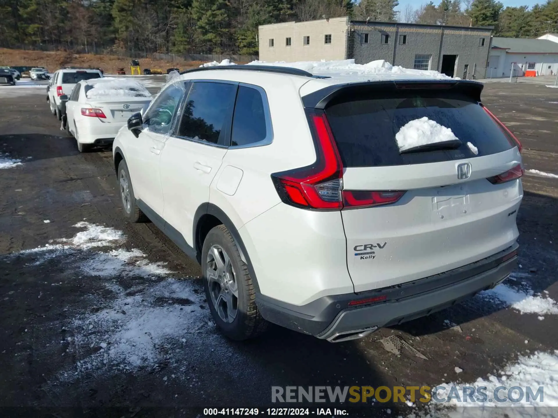 3 fotografías del automóvil dañado 2HKRS6H88RH801628 HONDA CR-V 2024