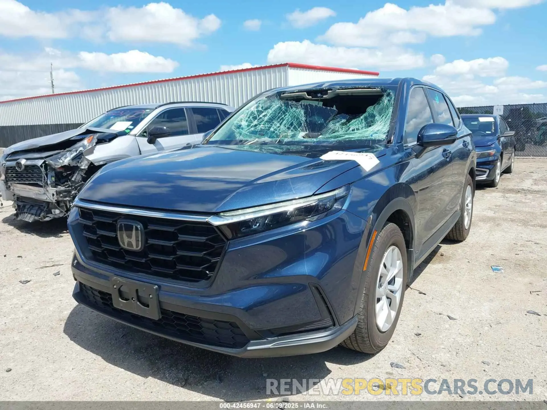 2 fotografías del automóvil dañado 5J6RS3H2XRL008556 HONDA CR-V 2024