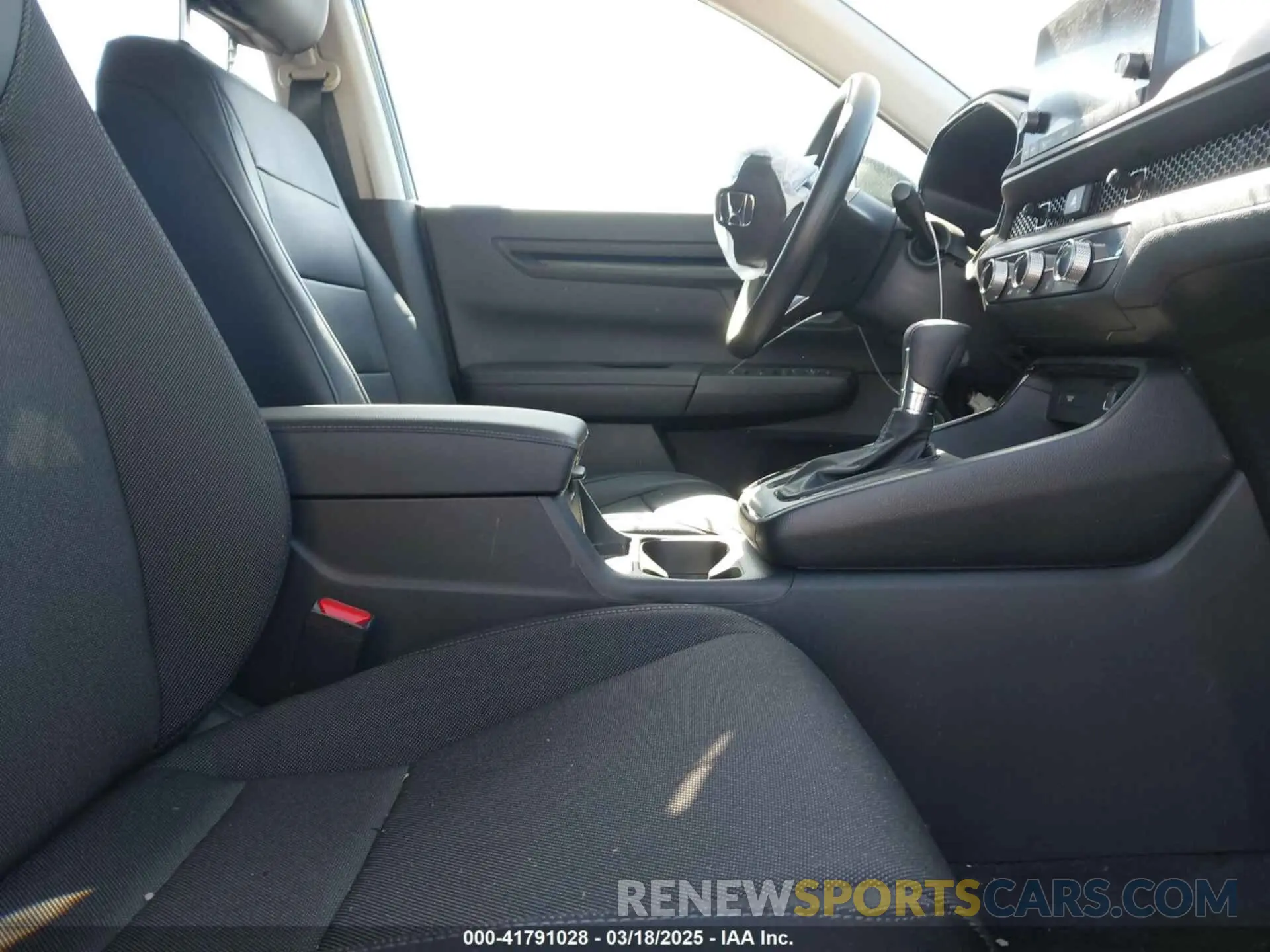 5 fotografías del automóvil dañado 5J6RS4H25RL002833 HONDA CR-V 2024