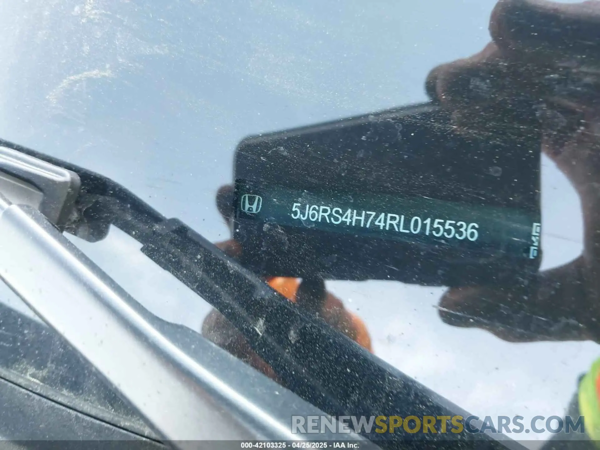 17 fotografías del automóvil dañado 5J6RS4H74RL015536 HONDA CR-V 2024