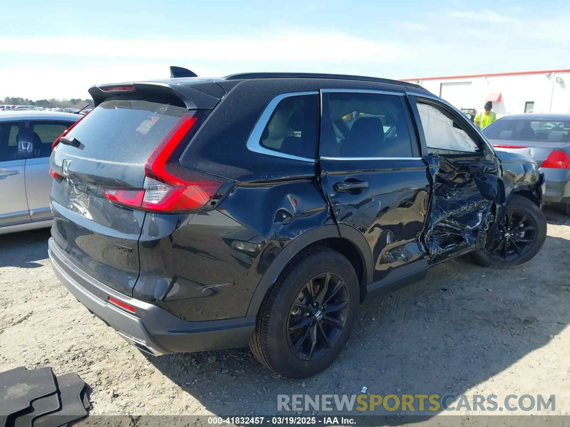 4 fotografías del automóvil dañado 5J6RS5H80RL003110 HONDA CR-V 2024