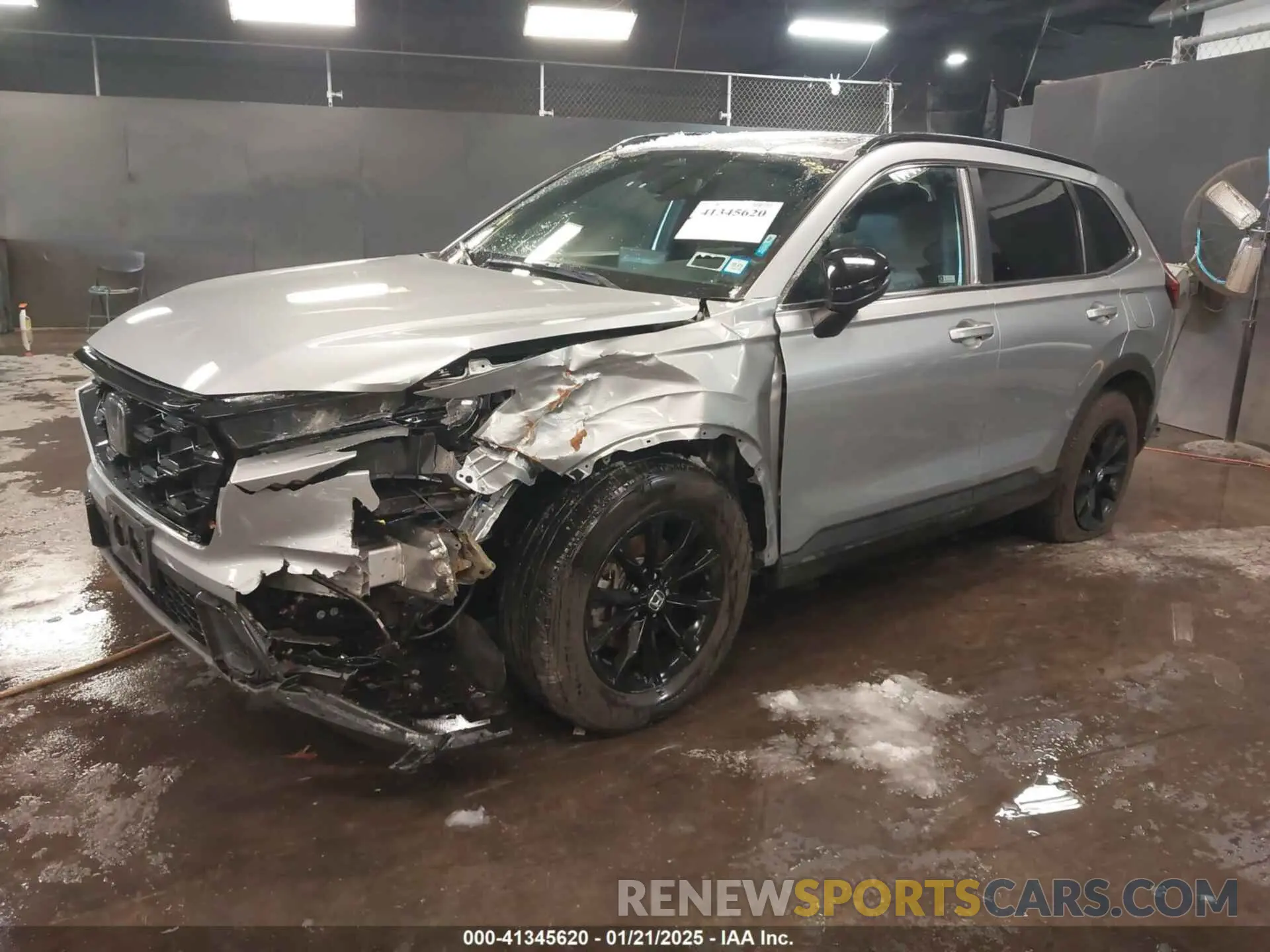 2 fotografías del automóvil dañado 5J6RS6H87RL011727 HONDA CR-V 2024