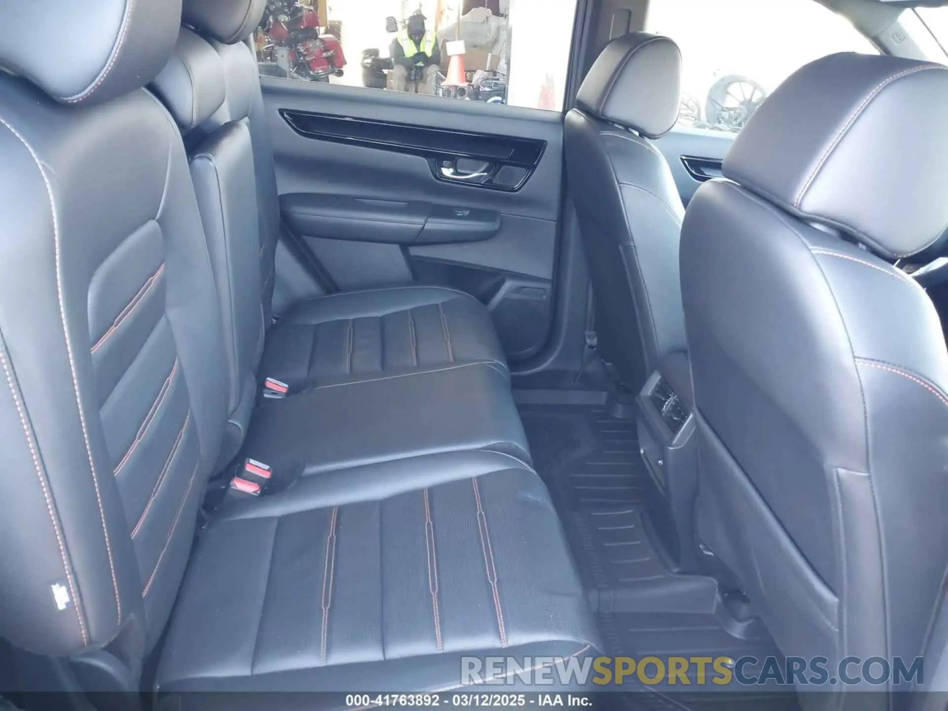 8 fotografías del automóvil dañado 5J6RS6H92RL010252 HONDA CR-V 2024