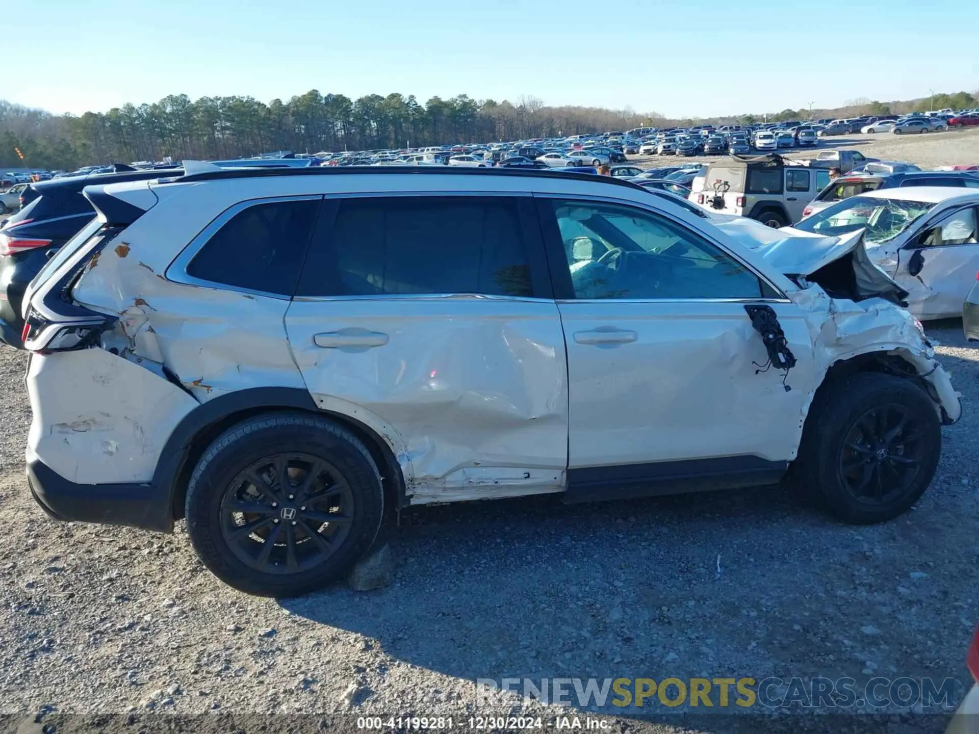 12 fotografías del automóvil dañado 7FARS5H50RE009279 HONDA CR-V 2024